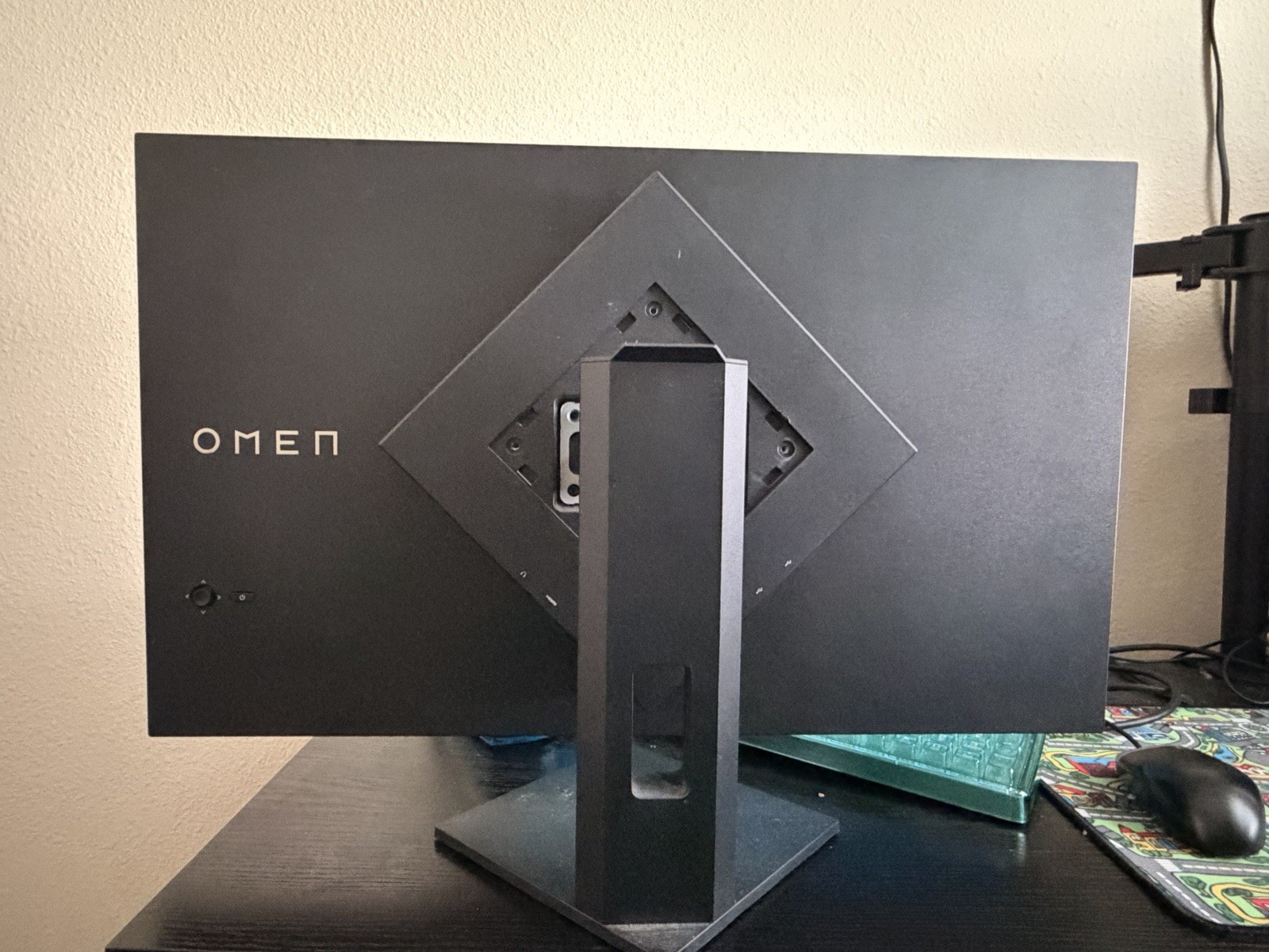 OMEN 25i 25″ Gaming Monitor 165Hz 1ms FHD 1920×1080 DP HDMI Black