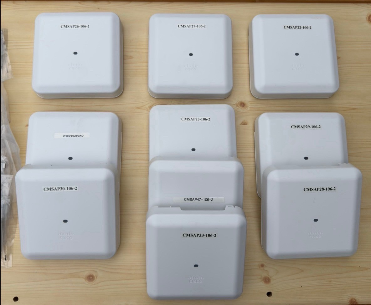 50 UNITS Cisco Aironet Wireless Access Point 802.11ac + Bracket AIR-AP2802I-B-K9