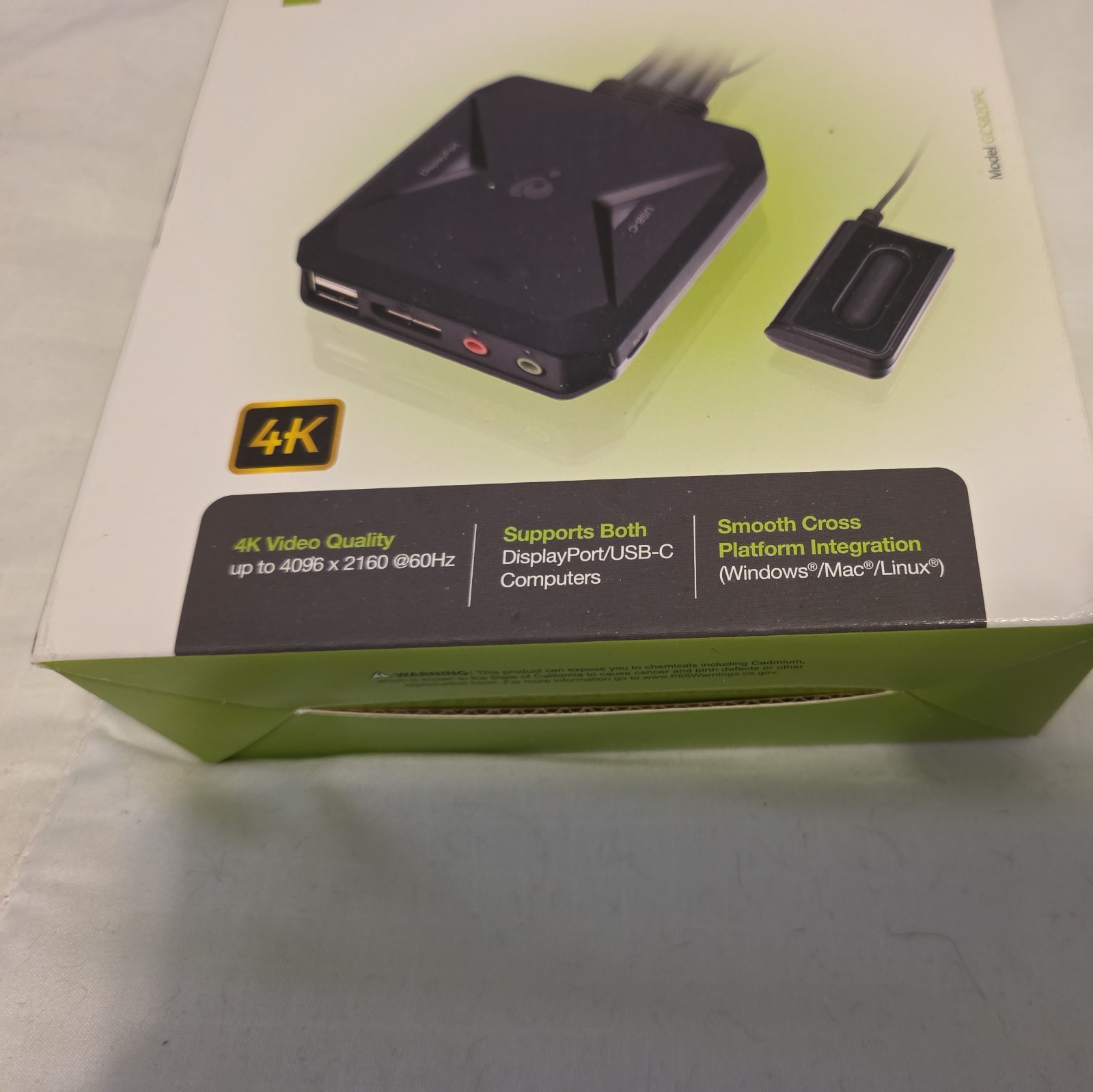IOGEAR 2-Port 4K KVM Switch USB-C DisplayPort Dual PC GCS82DPC NEW