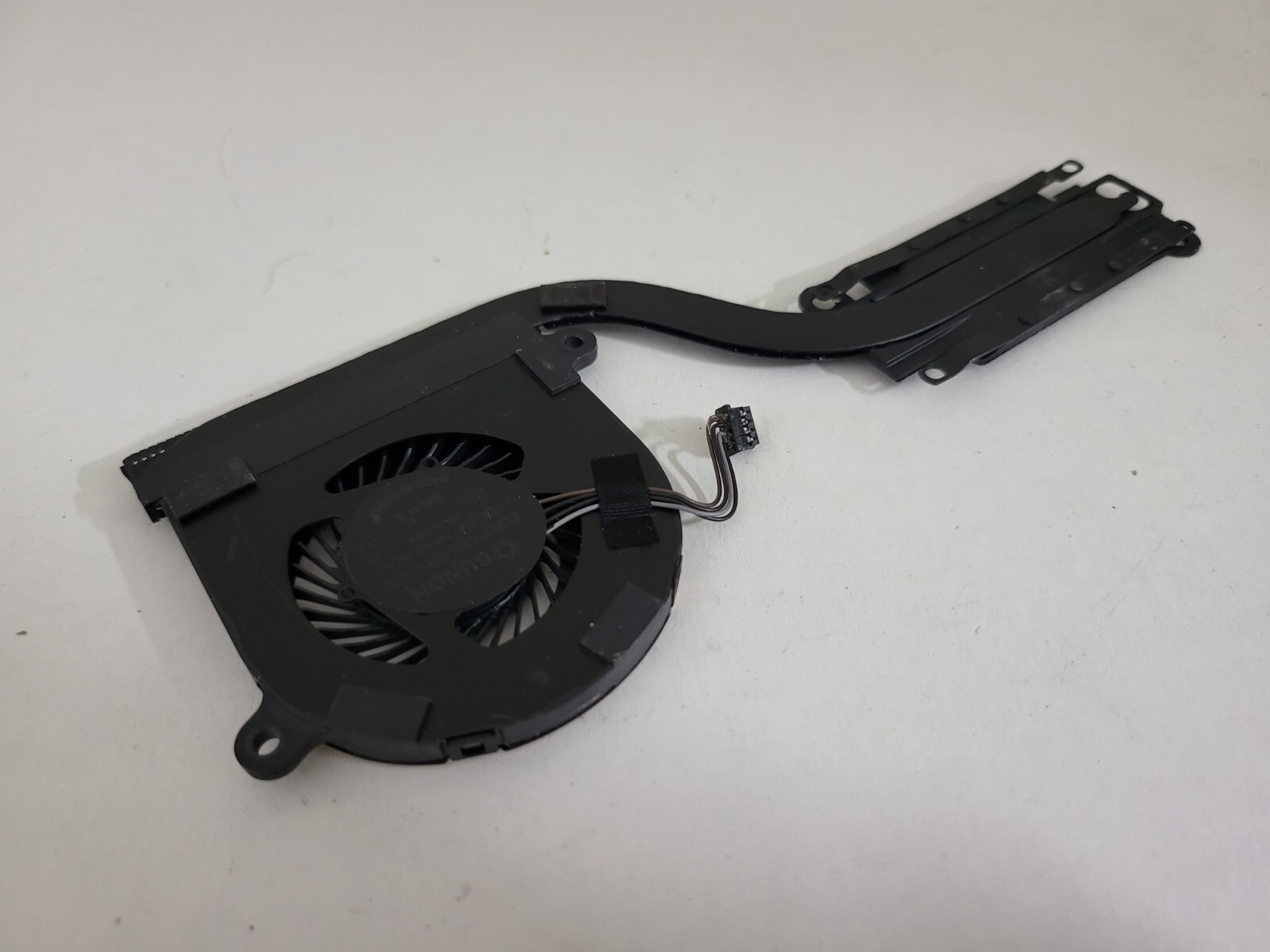 Lot 5 OEM Dell Latitude 7480 CPU Heatsink Fan For Intel Graphics AT1S1002 2T9GV