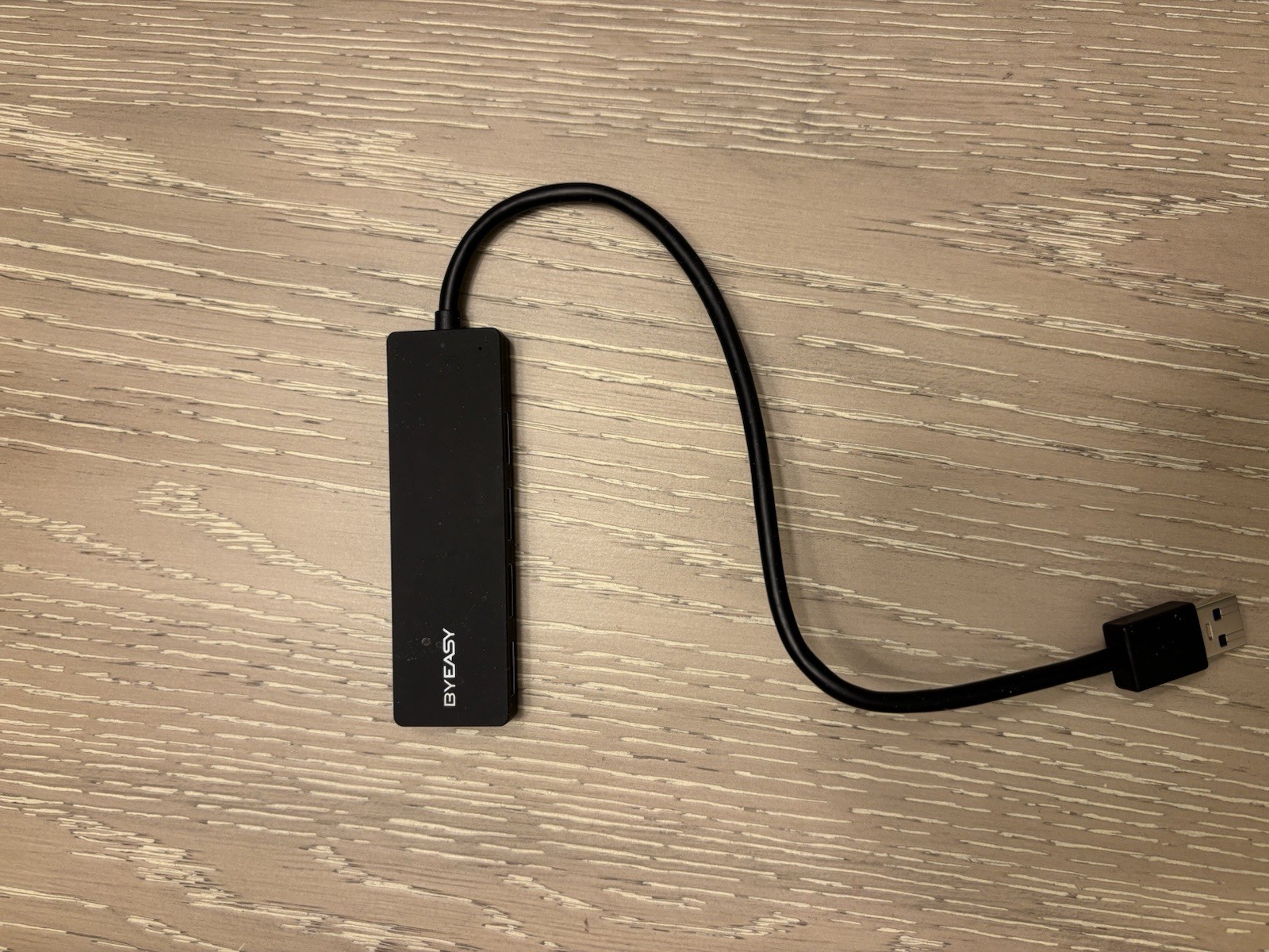 BYEASY 4-Port USB 3.0 Hub Splitter Box Portable Black