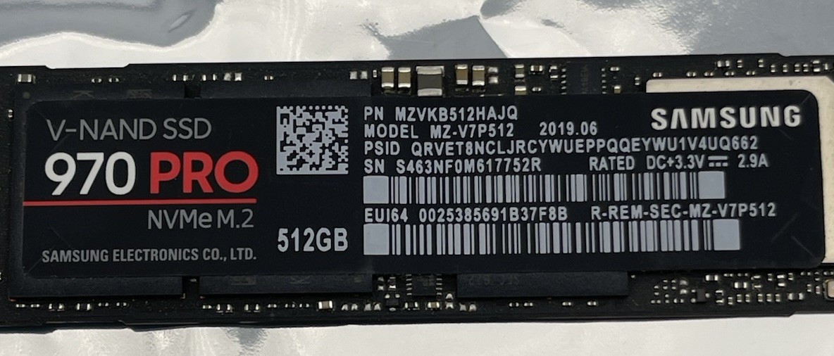 Samsung V-NAND SSD 970 Pro NVME M.2 2280 512GB SSD MZ-V7P512 MZVKB512HAJQ