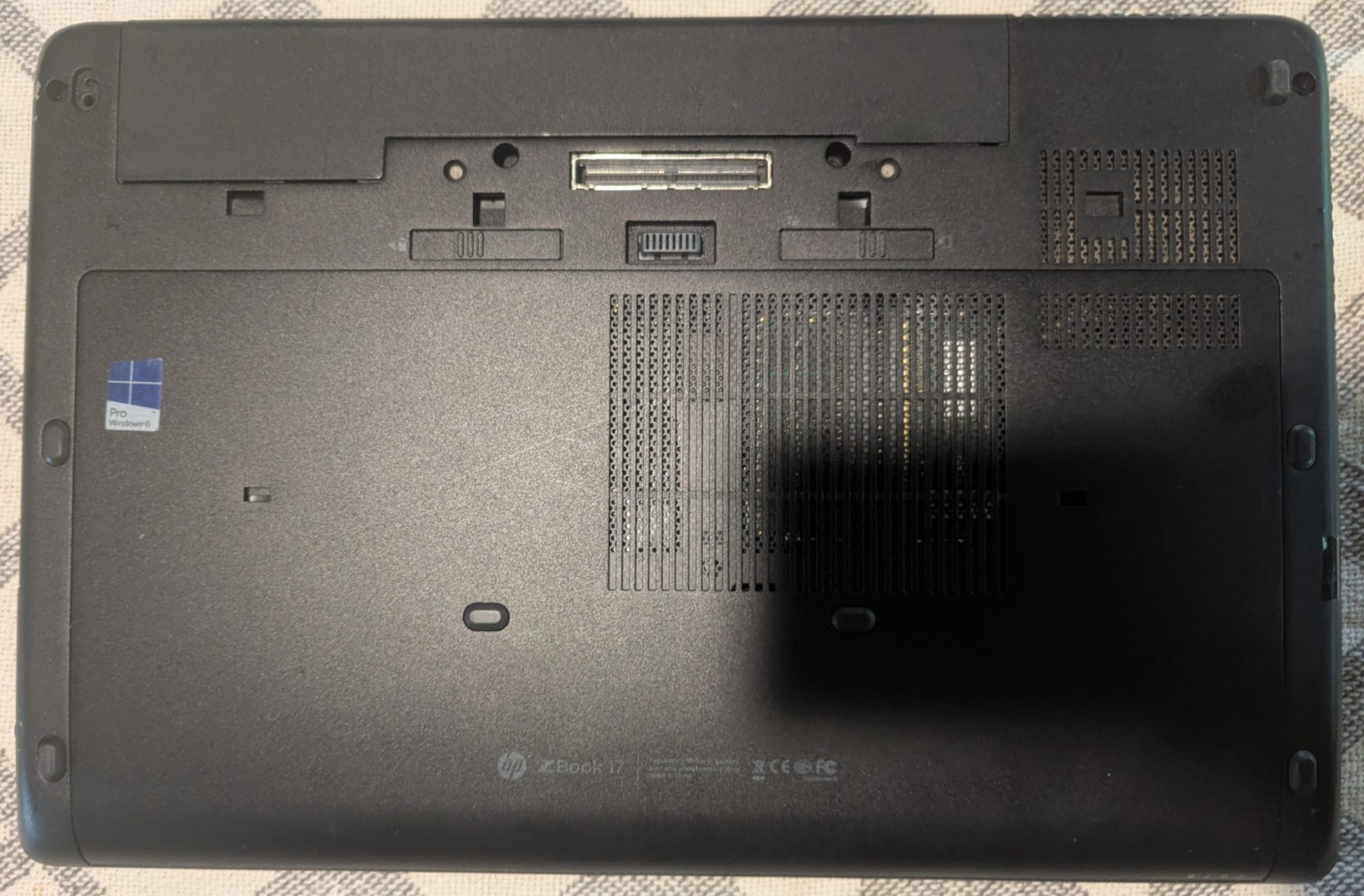 HP Zbook 17 G2, I7-4180mq, Nvidia Quadro K3100M, 32GB, 500GB SSD, 1TB HDD W11P