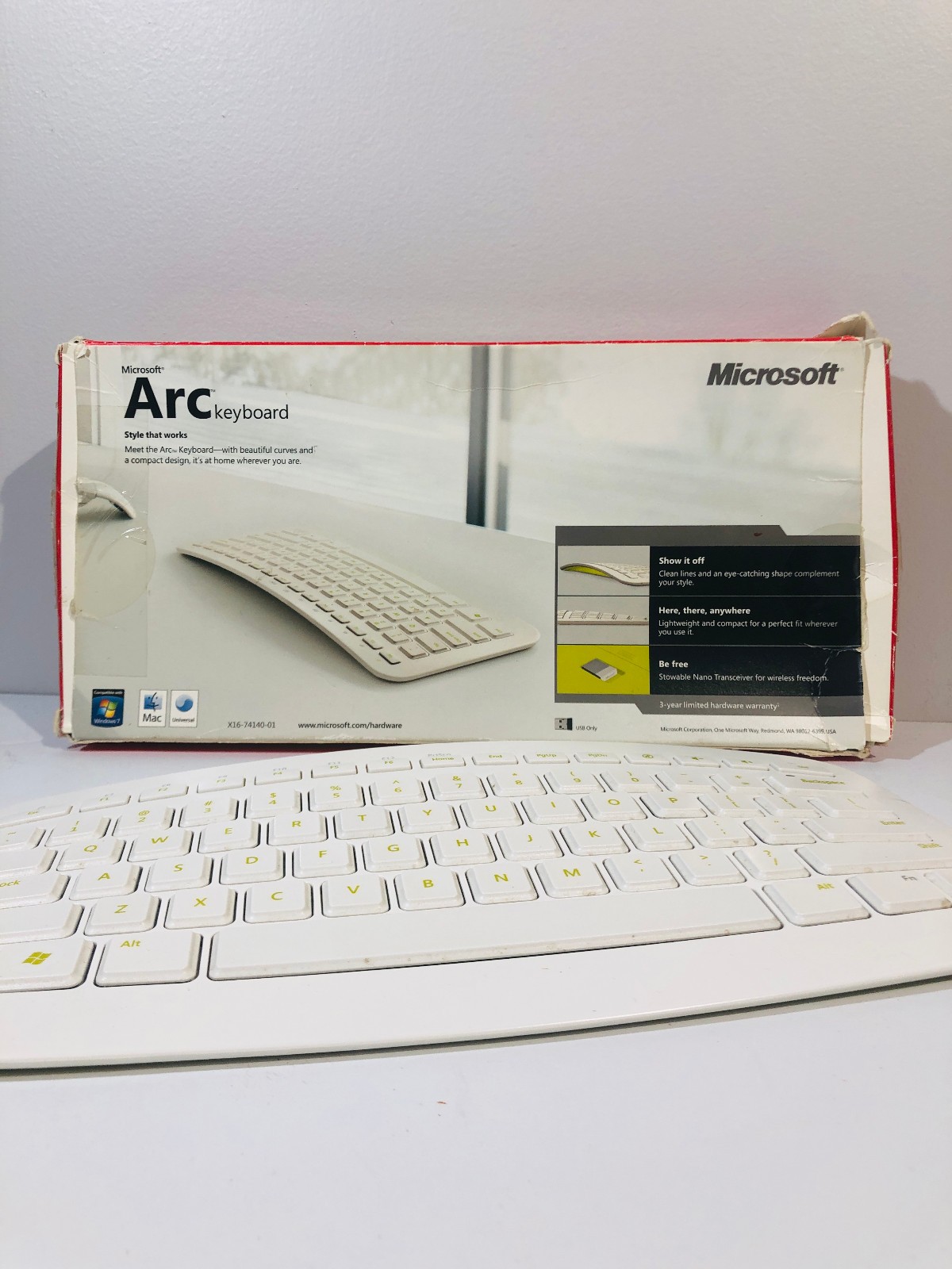Microsoft Arc Wireless Keyboard 1392 White Compact USB Nano Receiver Portable