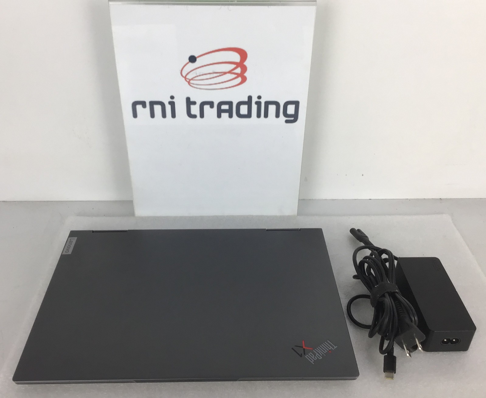 Lenovo ThinkPad X1 Yoga Gen 7 i5-1250P 1.7GHz 16GB 512GB SSD 11 Pro SEE PICS