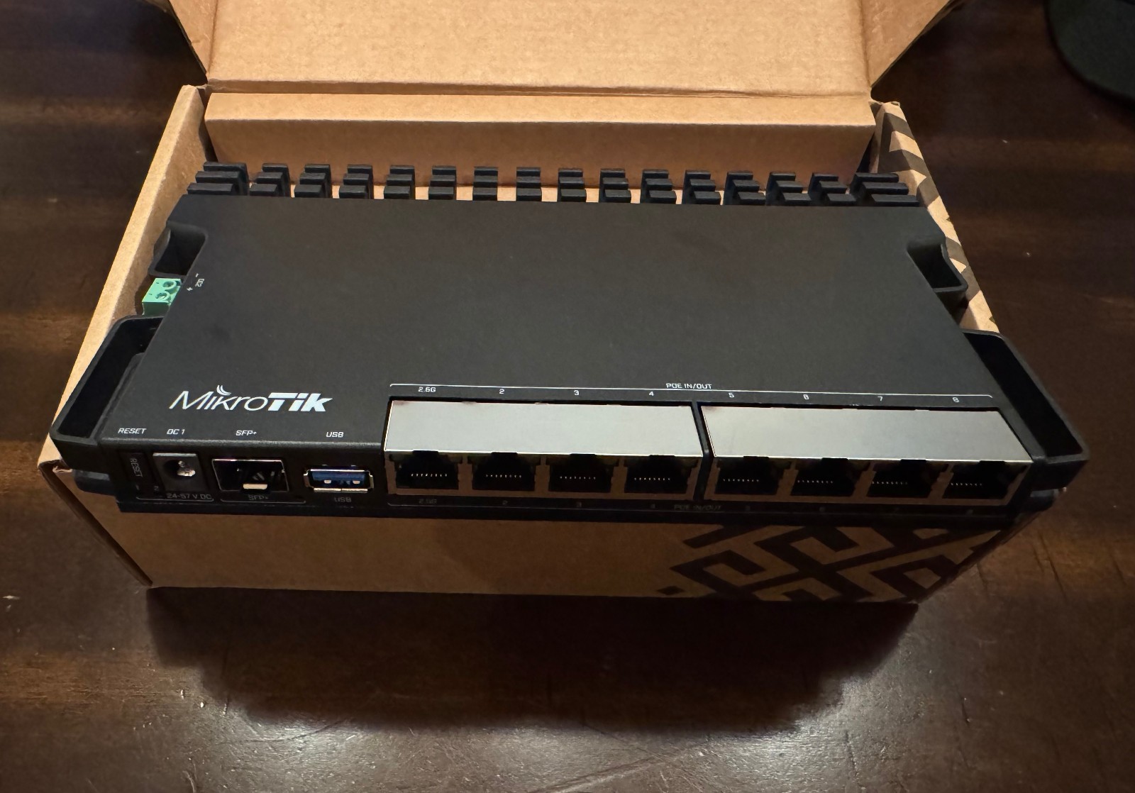MikroTik Router RB5009UG+S+IN 1.4GHz 1GB 7xGb 1×2.5Gb 1xSFP+