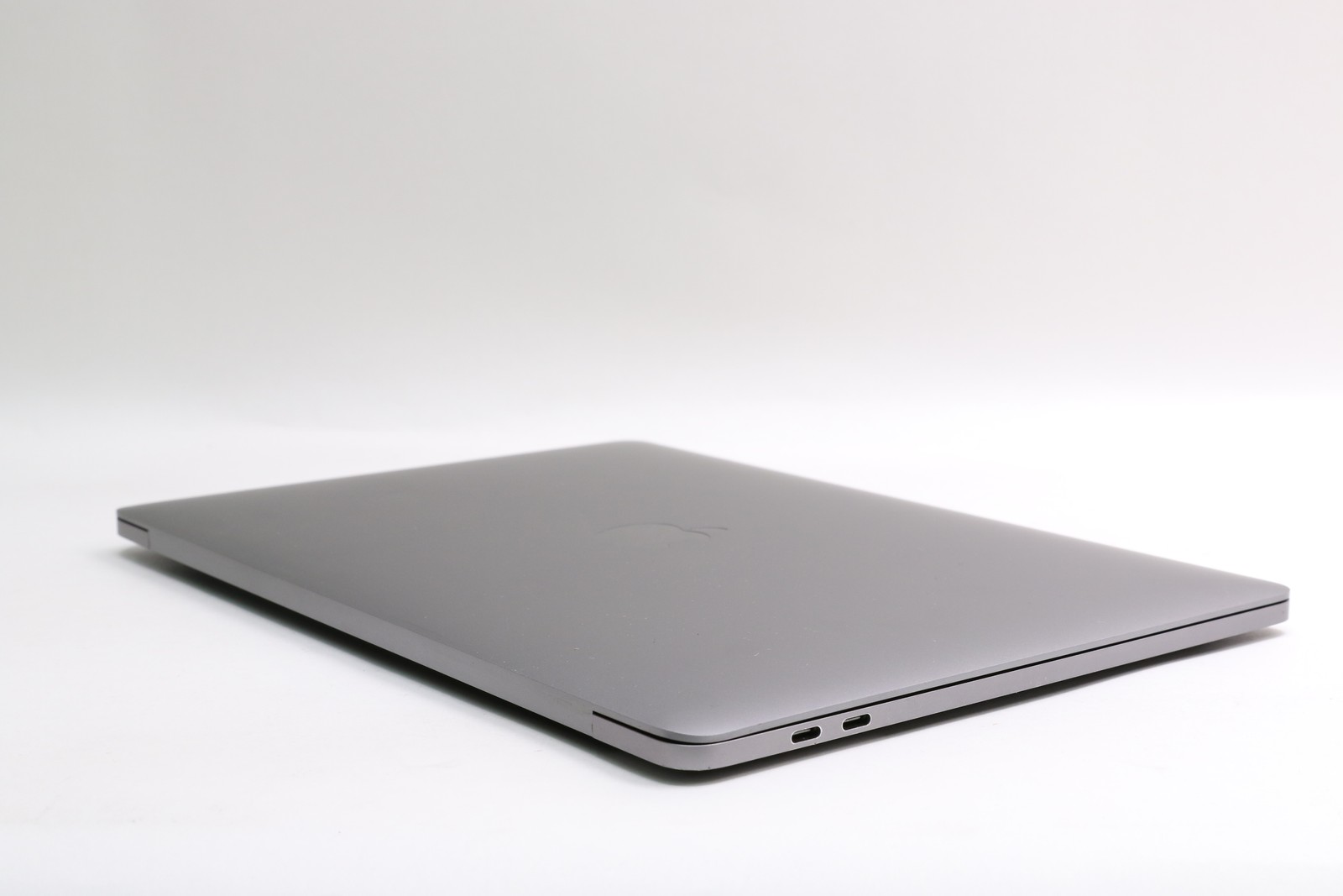 READ! 13″ 2018, MacBook Pro, MR9U2LL/A, i5-8259U, 8GB, 256GB