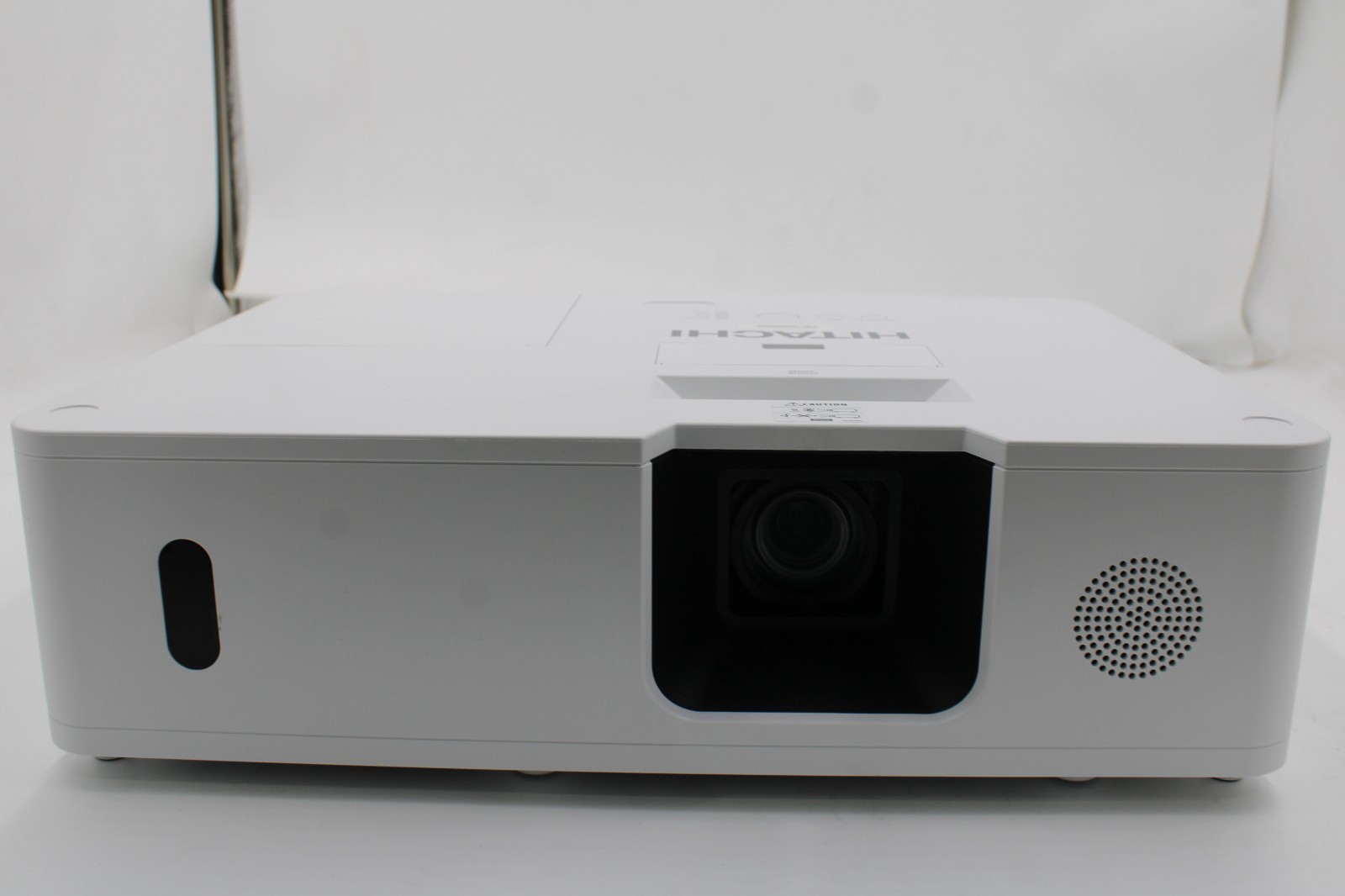 Hitachi CP-WX5505 WXGA 5,000 ANSI Lumens 3LCD Projector 447 Lamp Hours