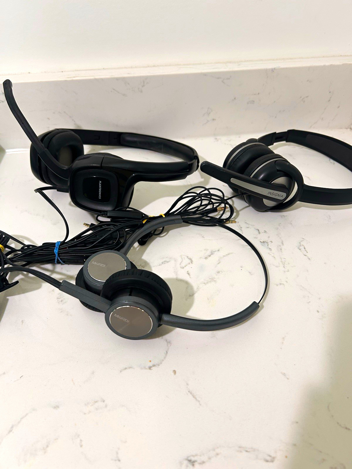 Mixed Brands Lot of 3 Wired 3.5mm Boom Mic Headsets Black 7ft On-Ear