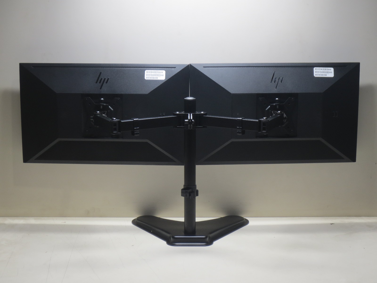 HP EliteDisplay E24 G4 24″ FHD Widescreen LED Dual Monitor 1920×1080 Dual Stand