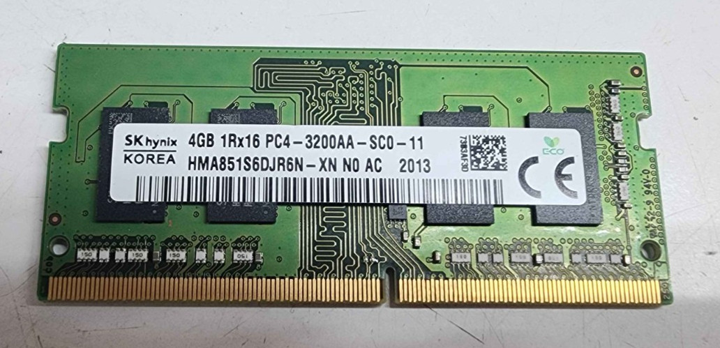 Hynix 4GB 1Rx16 PC4-3200AA Laptop Memory