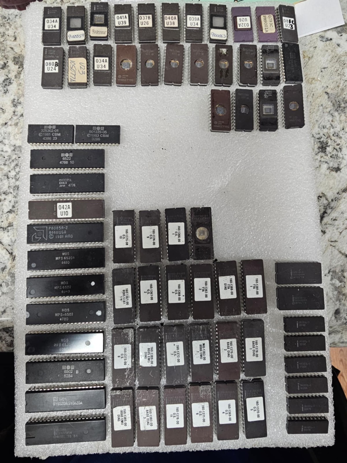Lot Retro Vintage EPROM IC CPU + Ceramic & Windowed Chips Gold Intel MOS TMS +