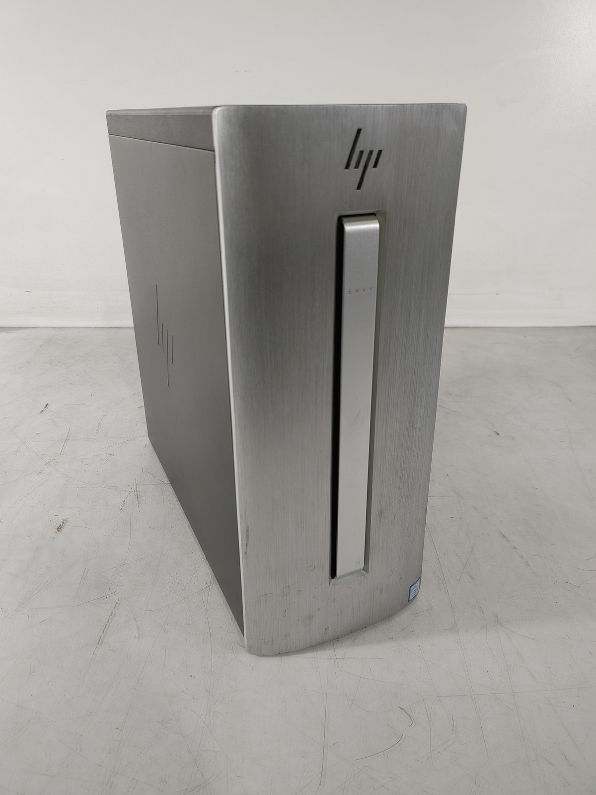 HP Envy 750-510 Core i5-7400 3.00 GHz 8 GB DDR4 No HDD