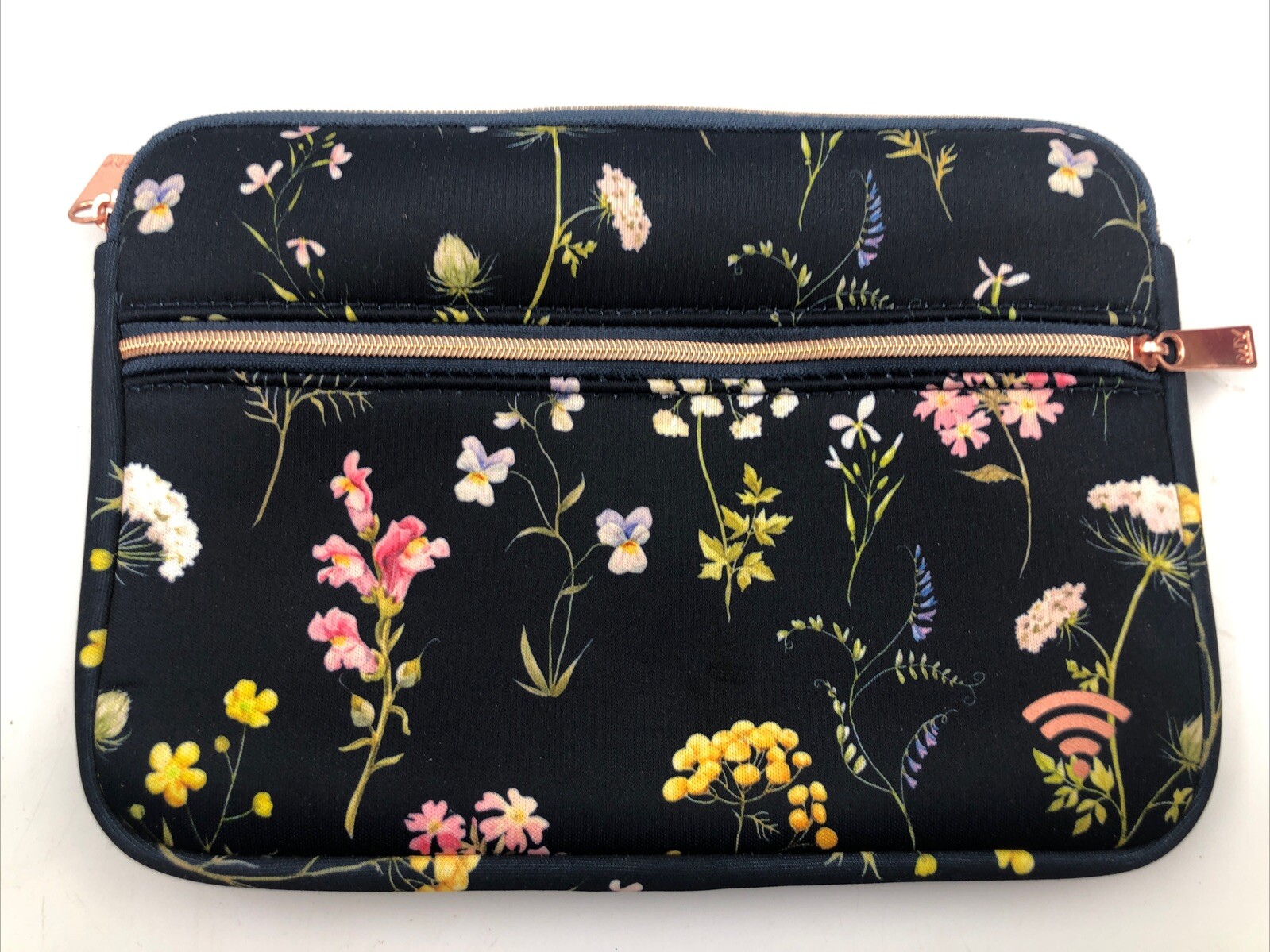 Black Floral My Tagalong IPad Electronic Travel Case/ Travel Pouch