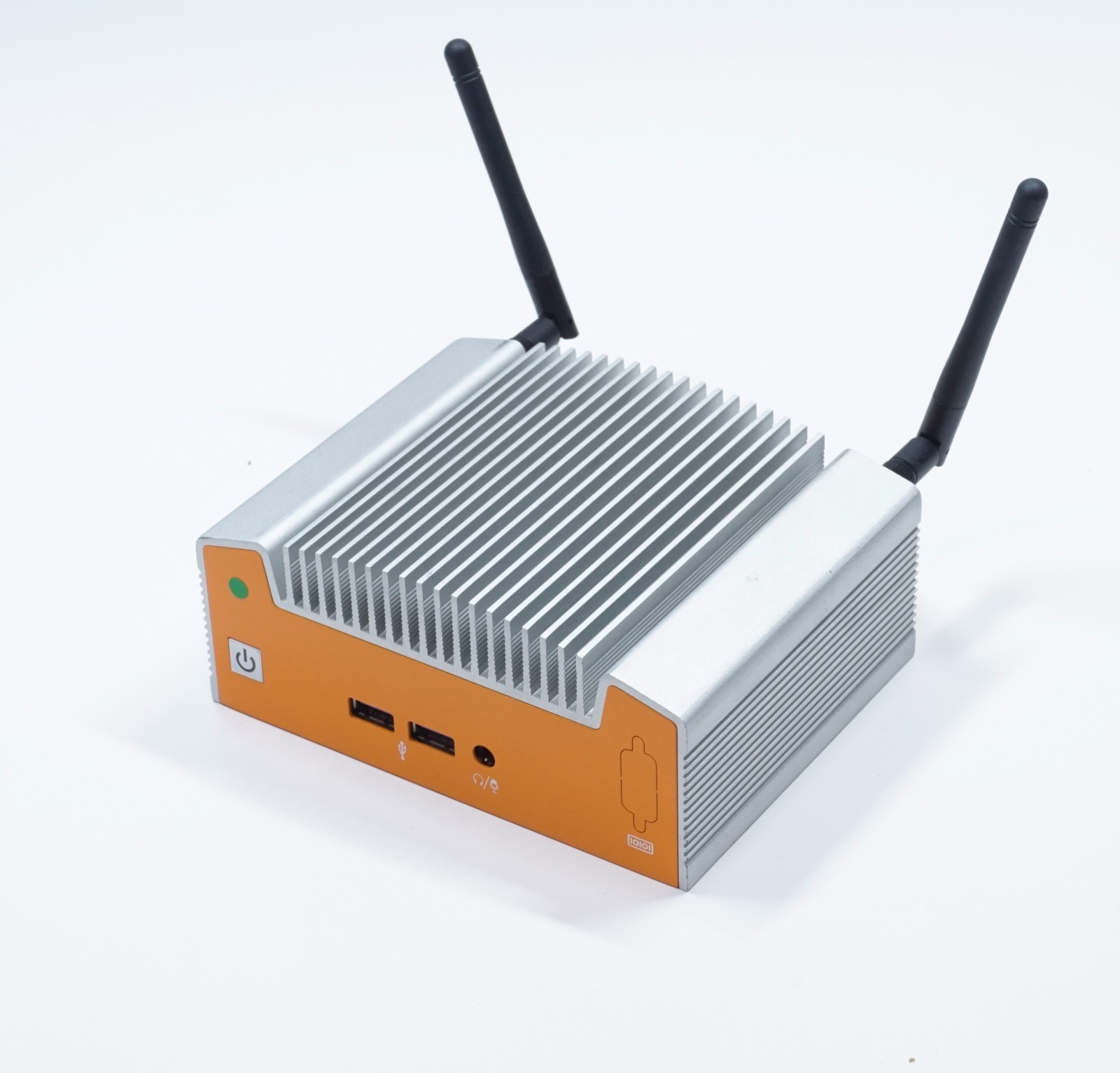 Logic Supply ML100G-30 Fanless NUC | i5-5300U @2.30| 8GB DDR3 | 128GB | No OS/AC