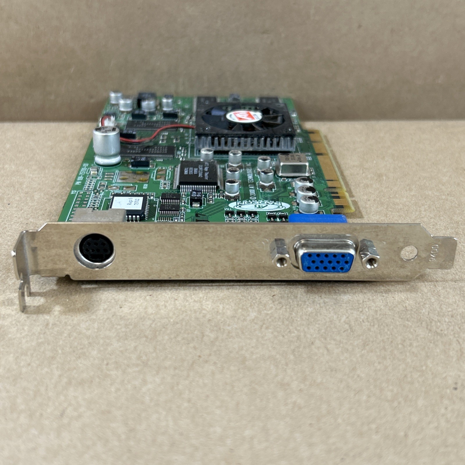 ATI Rage 6 SDR 32MB PCI Graphics Video Card 109-75700-00 Tested Working