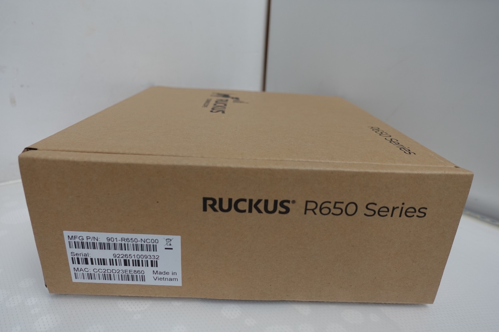 Ruckus R650 Dual-Band Wi-Fi 6 802.11 ax Wireless Access Point 901-R650-US00