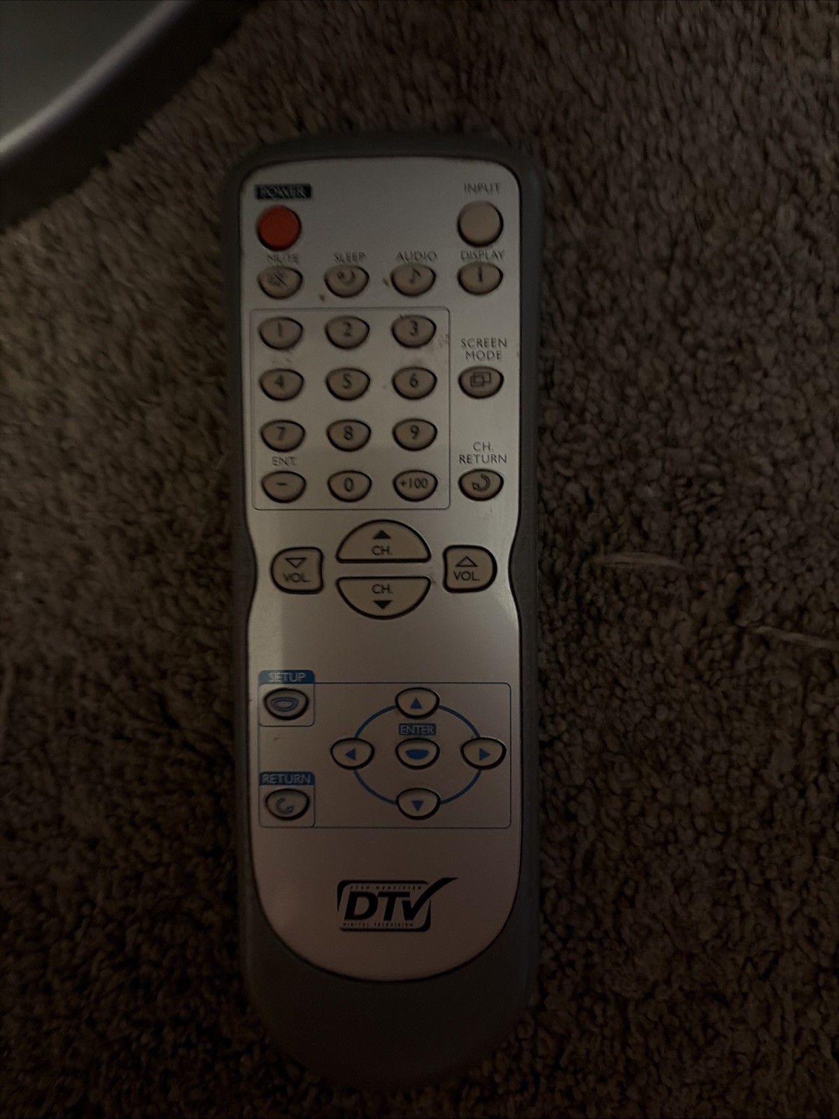 SYLVANIA LC200SL8 LCD TV EDTV 20″ Gaming Tested Works With Stand and Remote