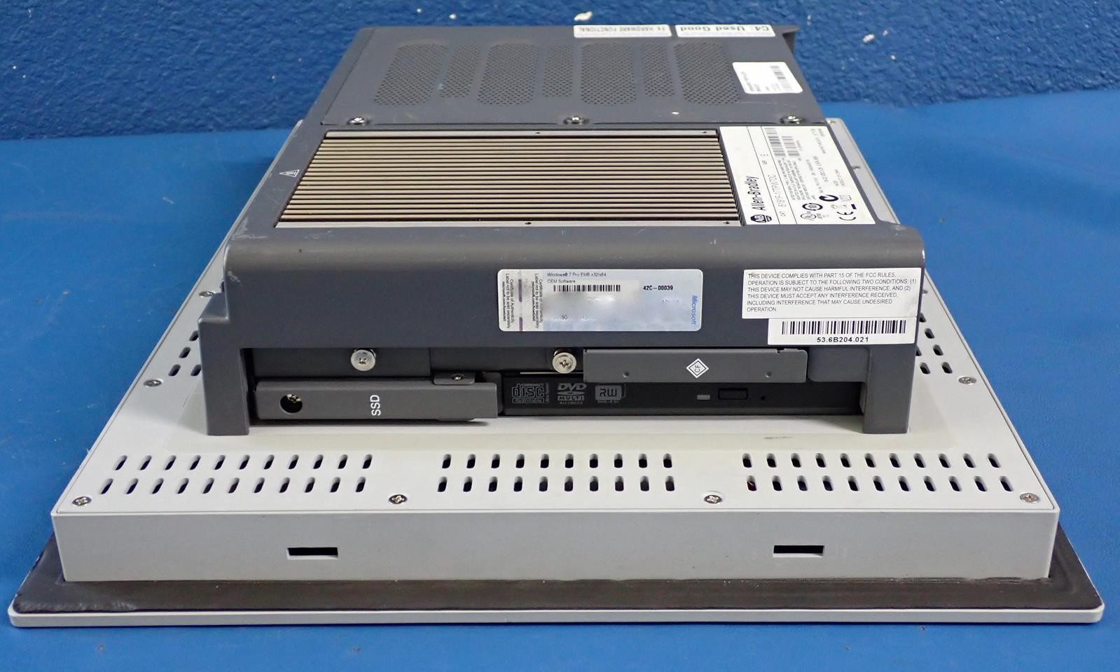 ALLEN-BRADLEY VERSAVIEW 1700P Industrial Panel PC 6181F-17TPW7DC
