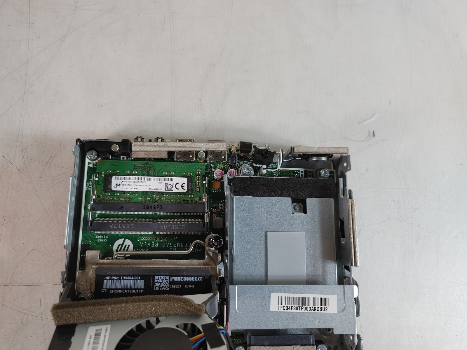 HP Elitedesk 800 G4 DM Core i5-8500T 2.10 GHz 8 GB DDR4 No HDD