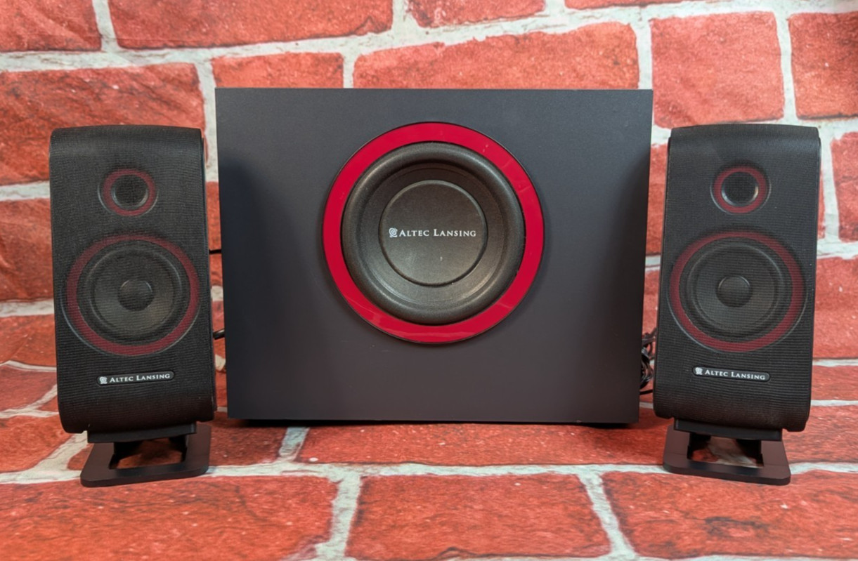 Altec Lansing VS2421 Computer Sound System — Vintage Multimedia Speakers