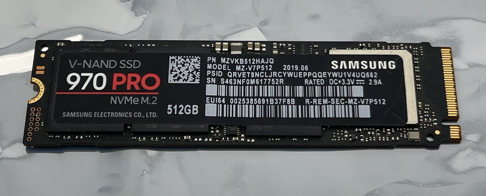 Samsung V-NAND SSD 970 Pro NVME M.2 2280 512GB SSD MZ-V7P512 MZVKB512HAJQ