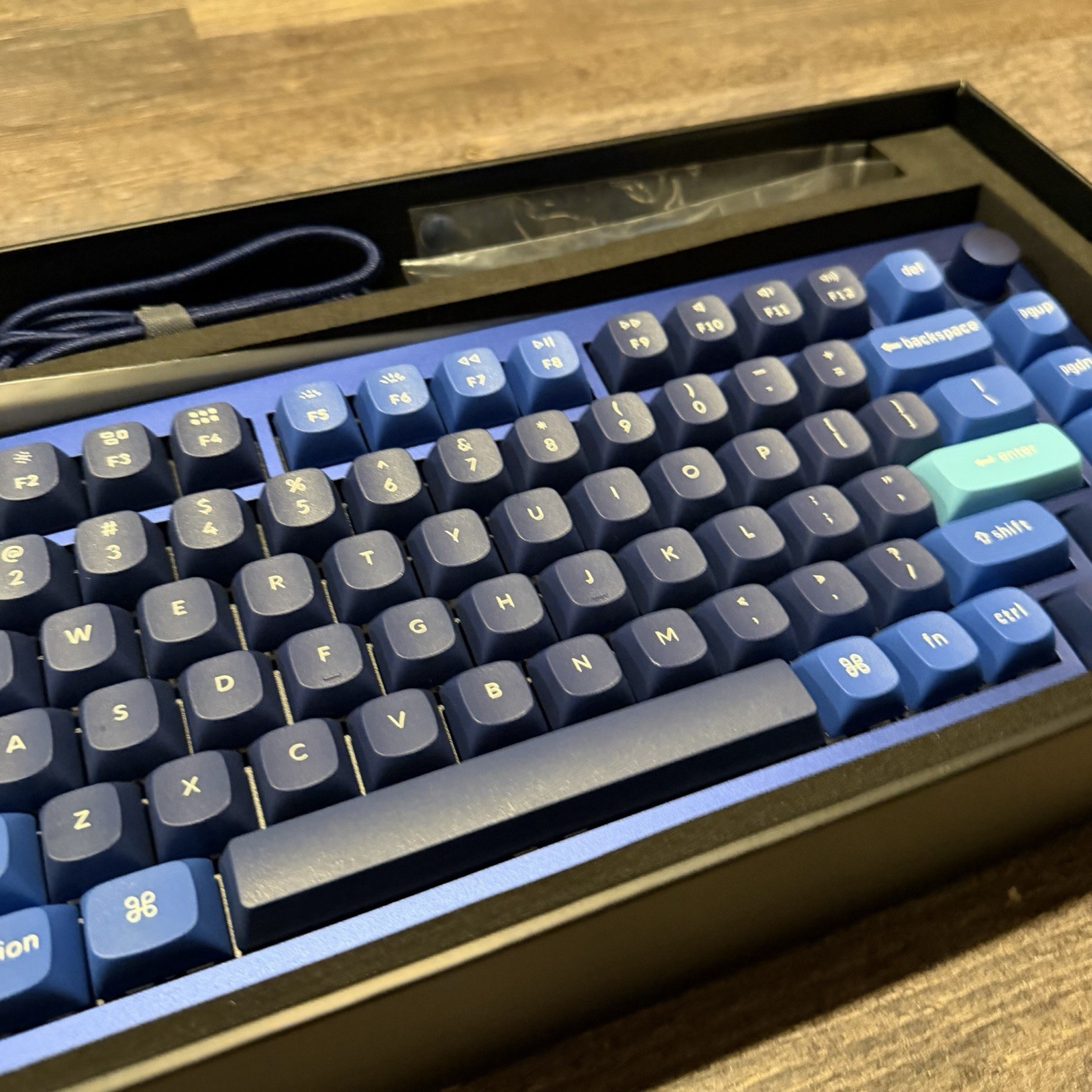 KEYCHRON Q1 V2 75% MECHANICAL KEYBOARD VERSION 2 KNOB Chest MX Blue Gaming Wired