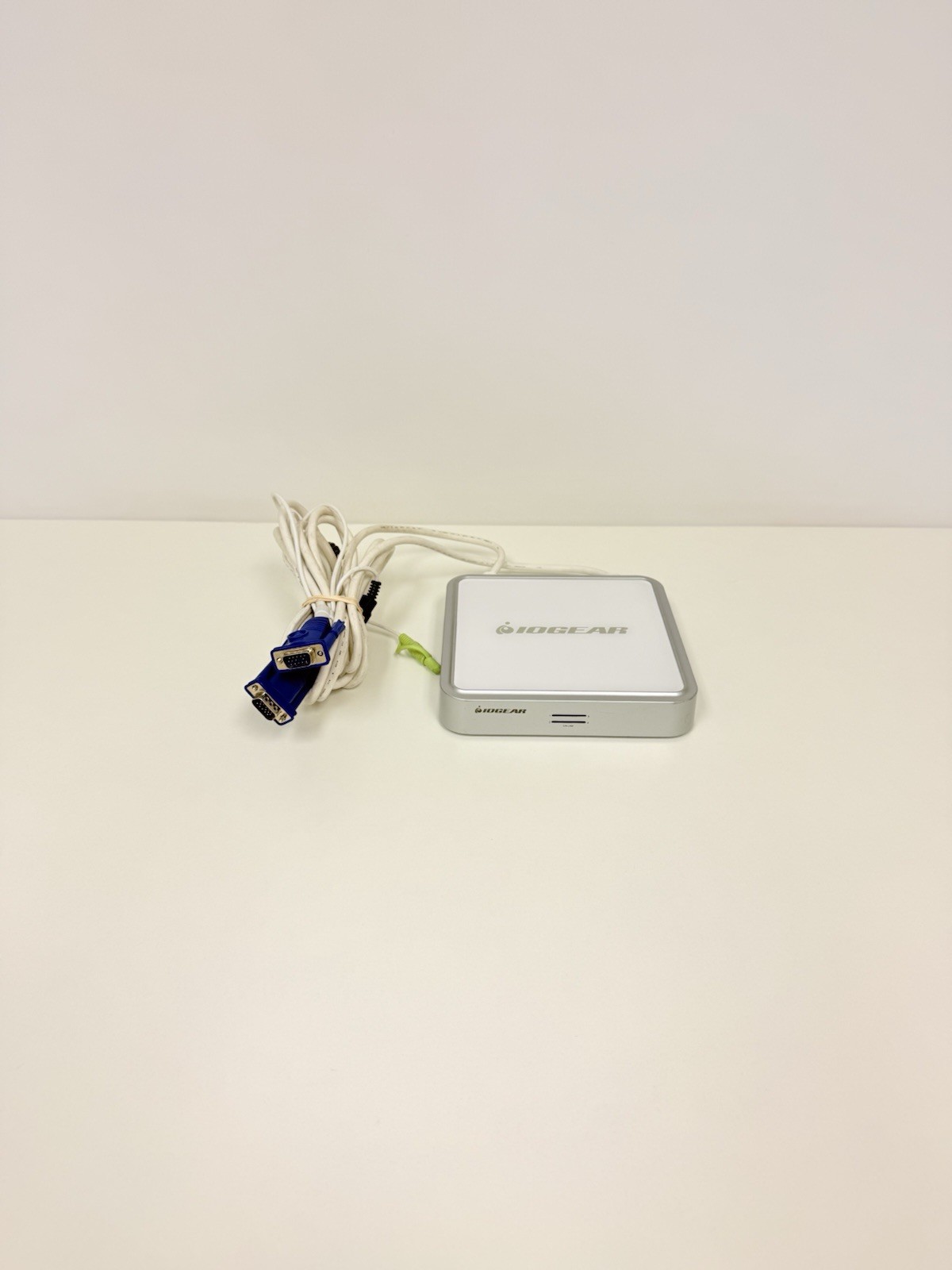 IOGEAR MiniView (GCS634UW6) 4-Ports External KVM / audio switch USB Tested