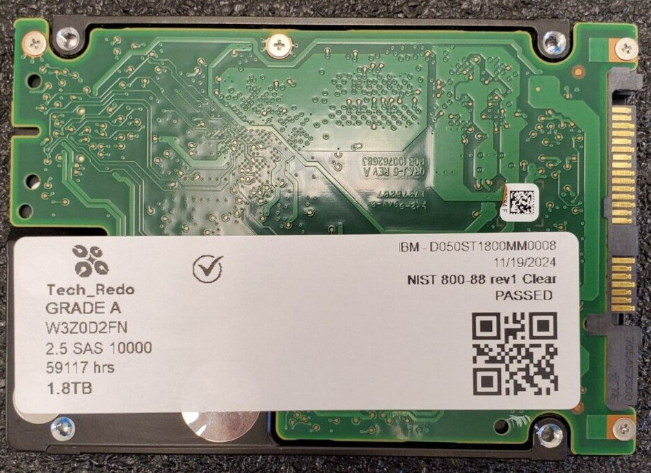 IBM 1.8TB 10K 12Gbps 2.5″ SAS HARD DRIVE 01NN128