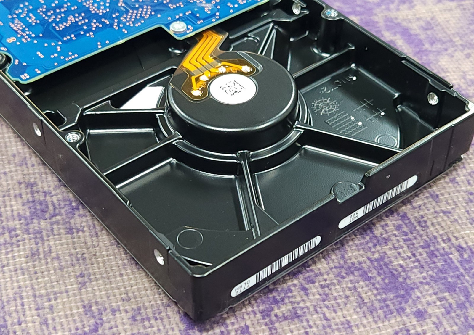 Toshiba (DT01ACA100) 1.0 TB HDD SATA 6.0