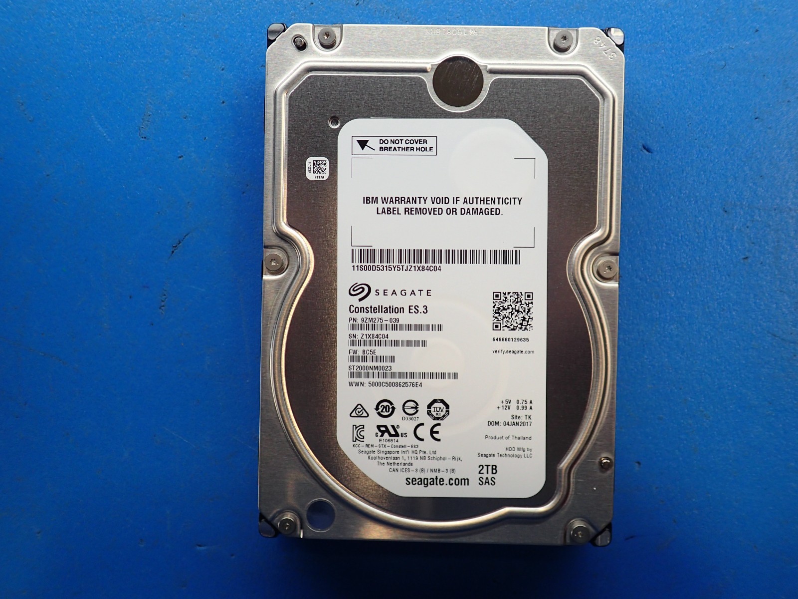 Seagate ST2000NM0023 00D5315 2TB 7.2K RPM 6Gb/s 3.5″ SAS Server Hard Drive