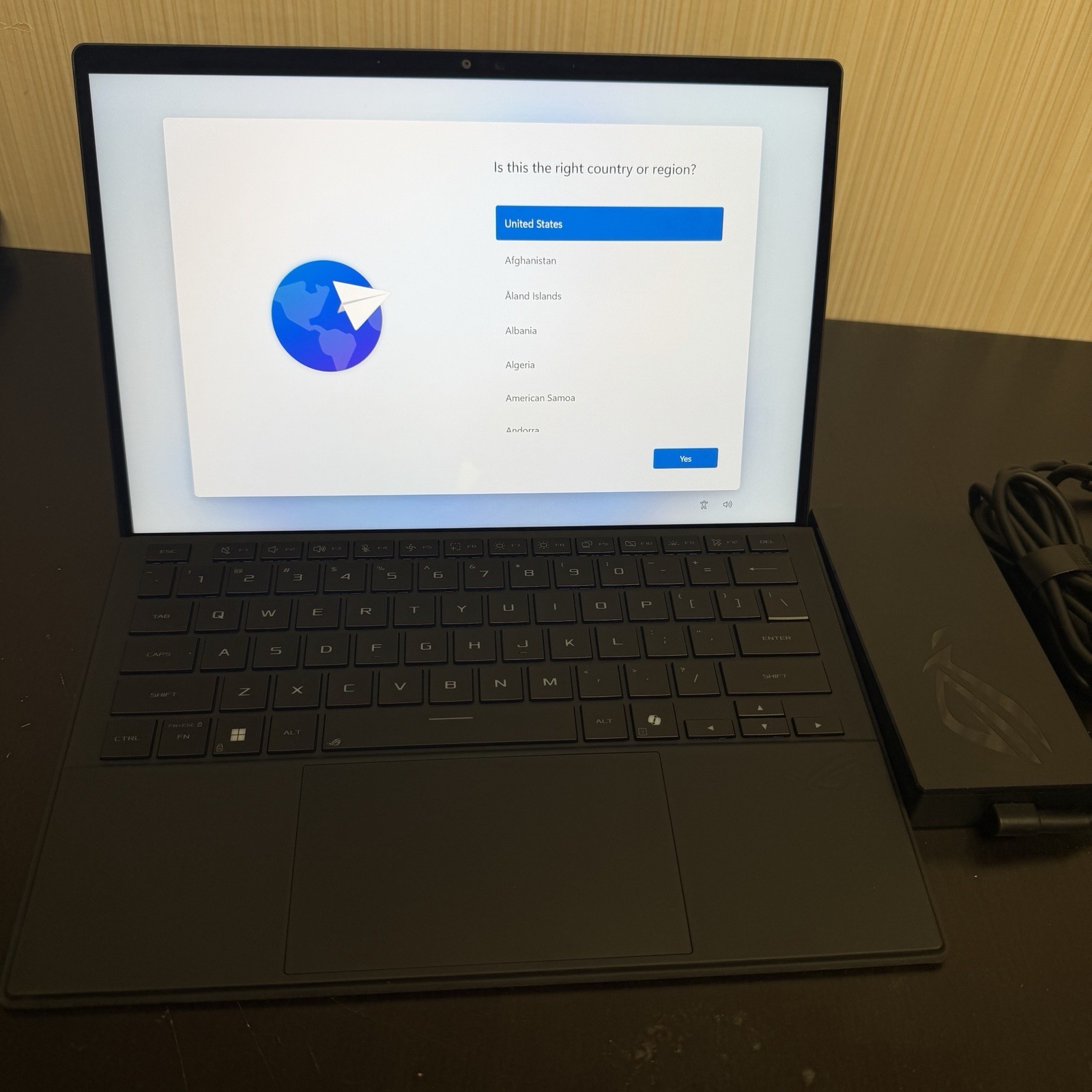 Asus ROG Flow Z13 2025 (GZ302) QHD+ TOUCH RYZEN AI MAX+ 395 128GB RAM 2TB SSD