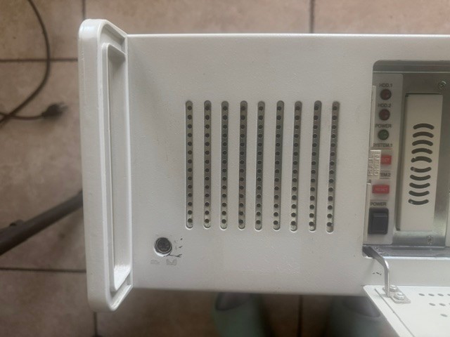 4U – 19″ Beige Rack Mount Chassis-Used, 23″ long with handle
