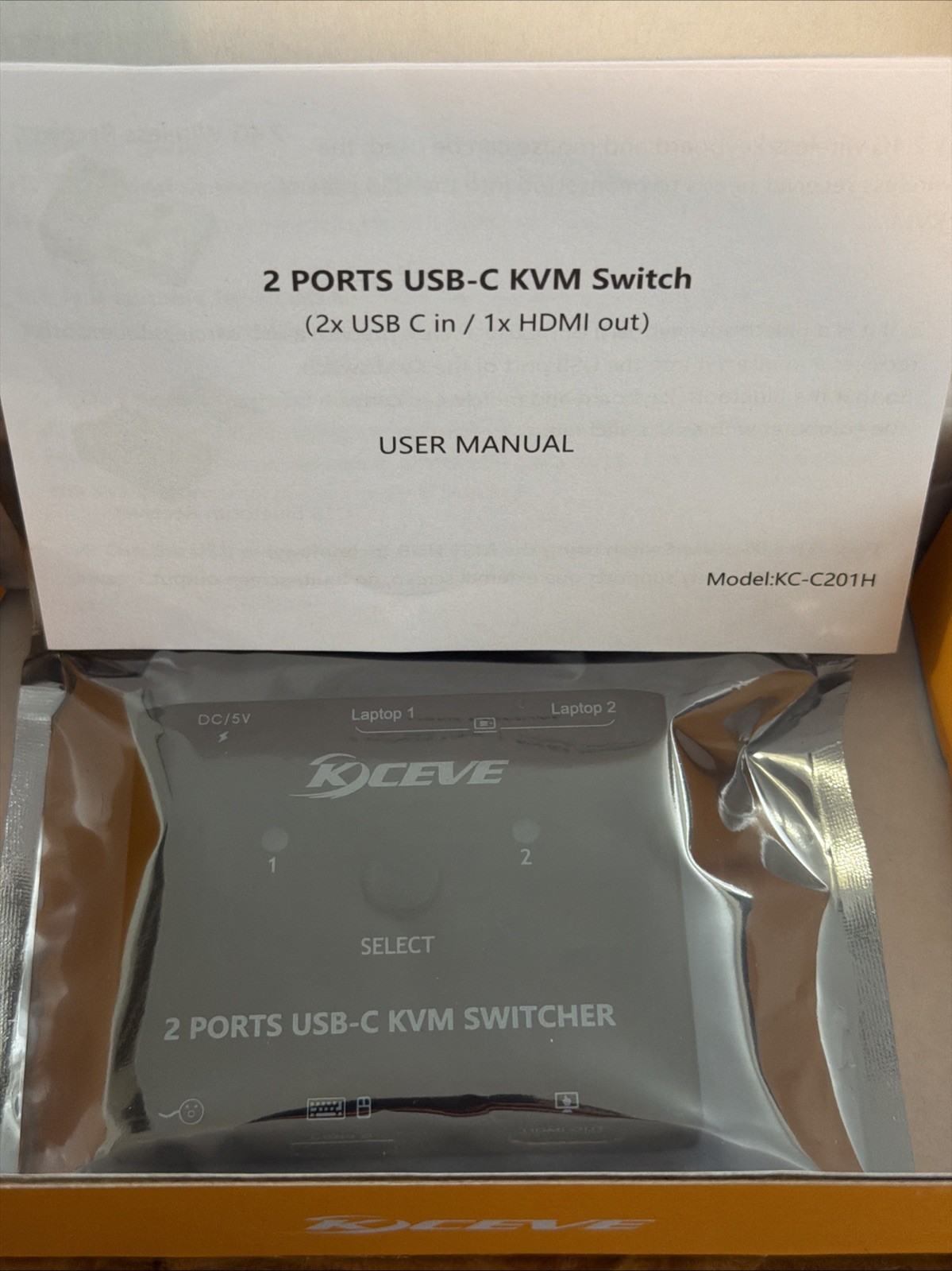 KCEVE KVM Switch 2 Monitors 2 Computers Displayport 4K@144Hz w/ 4 USB3.0 Port