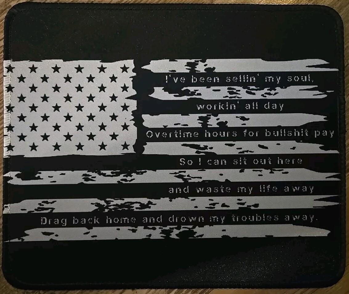 Blk& White Combat Flag Mouse Pad, 9.5 in x 7.9in