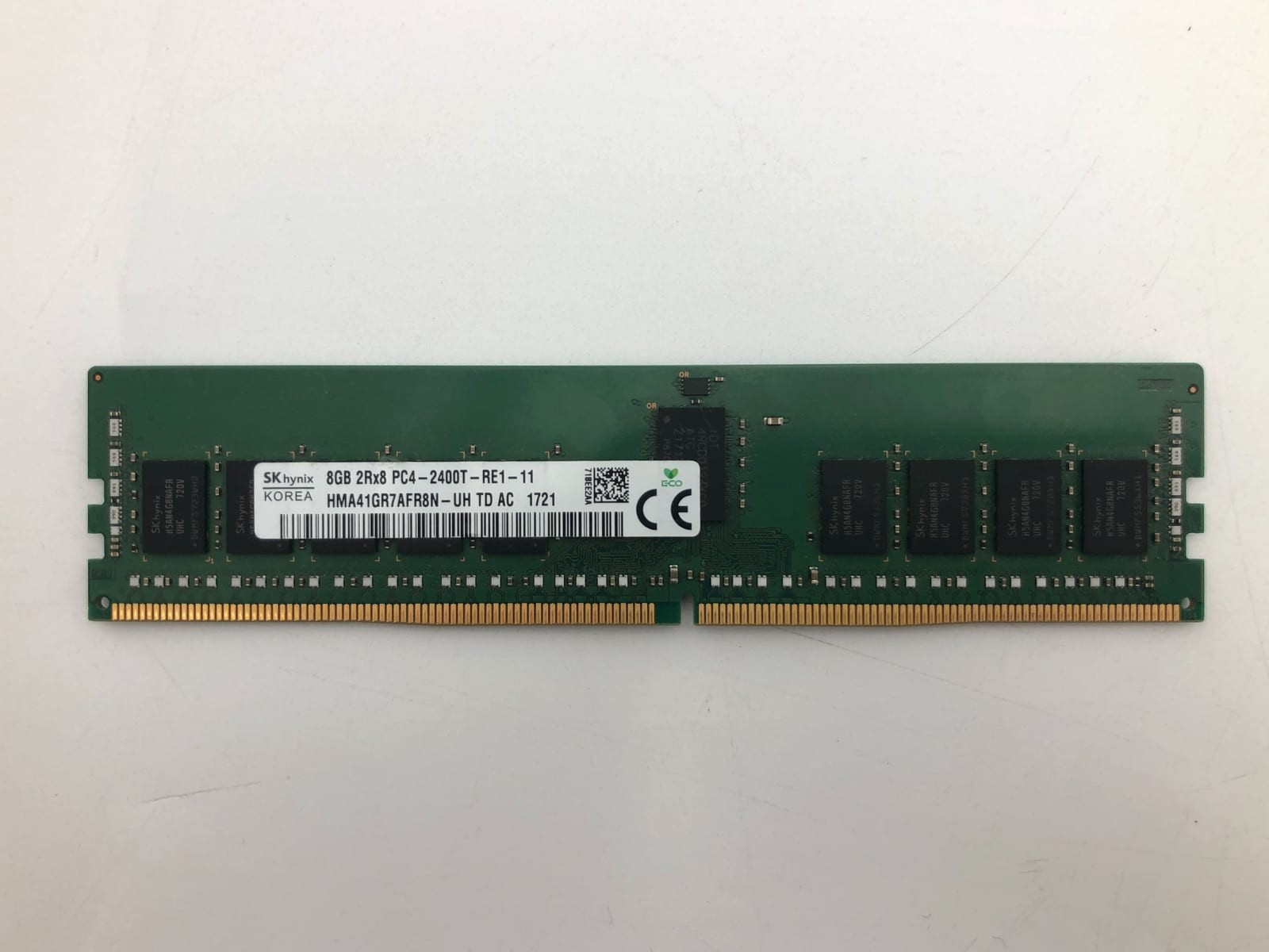 SK Hynix 8GB DDR4-PC4-19200 (DDR4-2400) ECC RDIMM RAM HMA41GR7AFR8N-UH