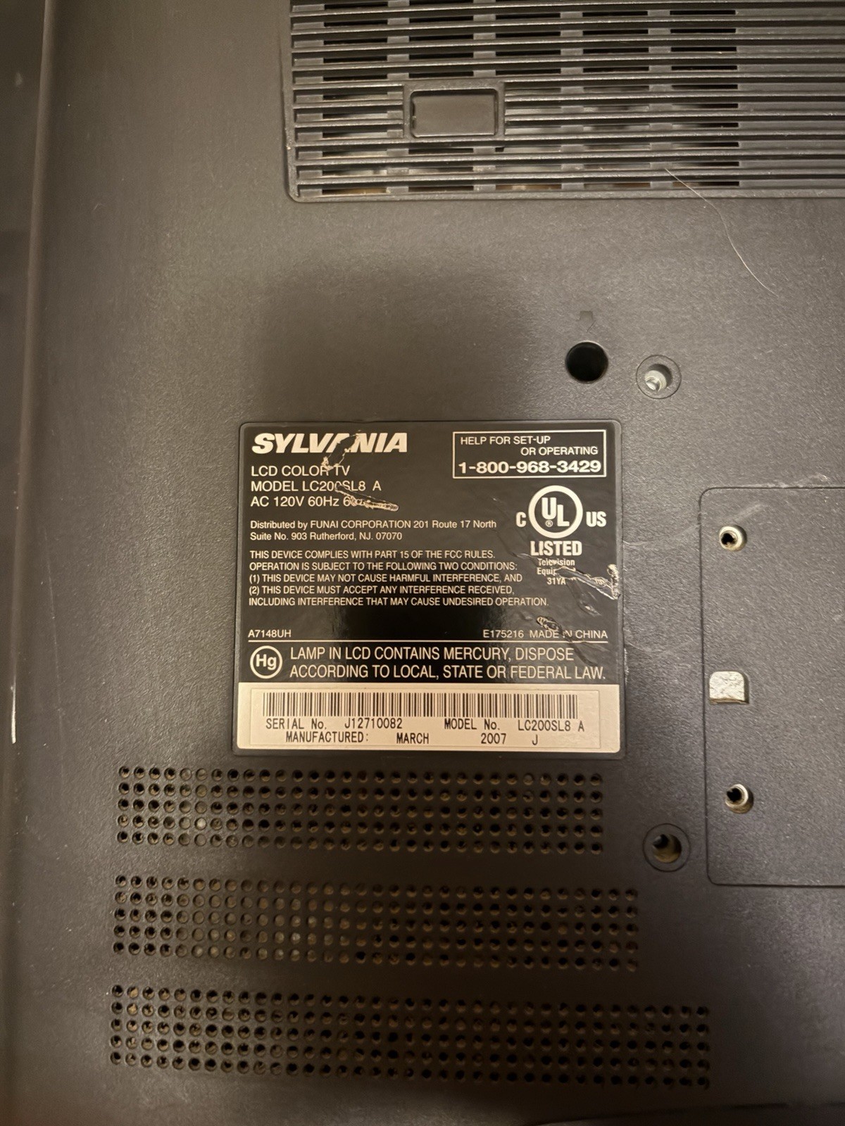 SYLVANIA LC200SL8 LCD TV EDTV 20″ Gaming Tested Works With Stand and Remote