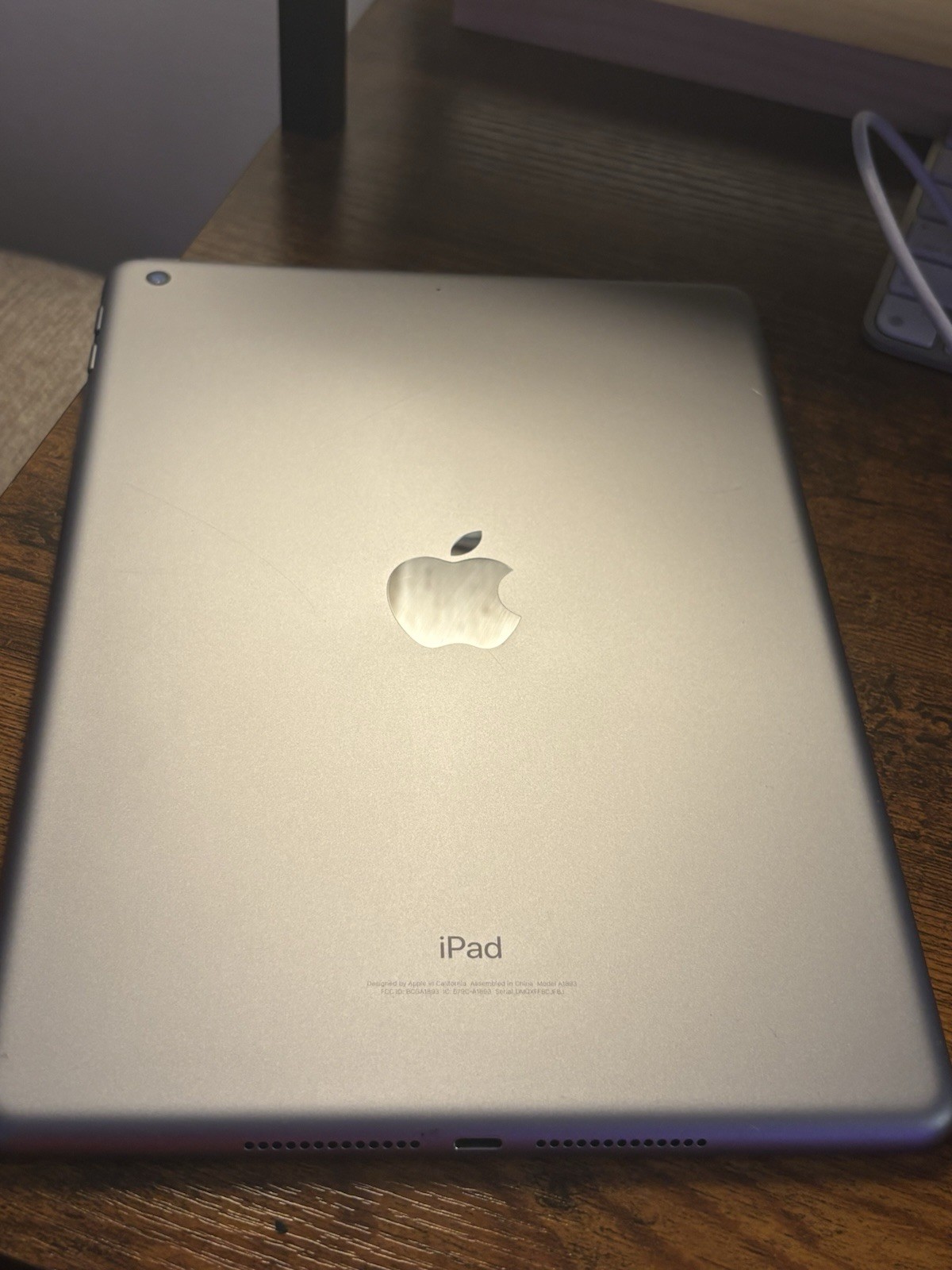 Apple iPad 6th Gen WiFi Only 32GB Space gray