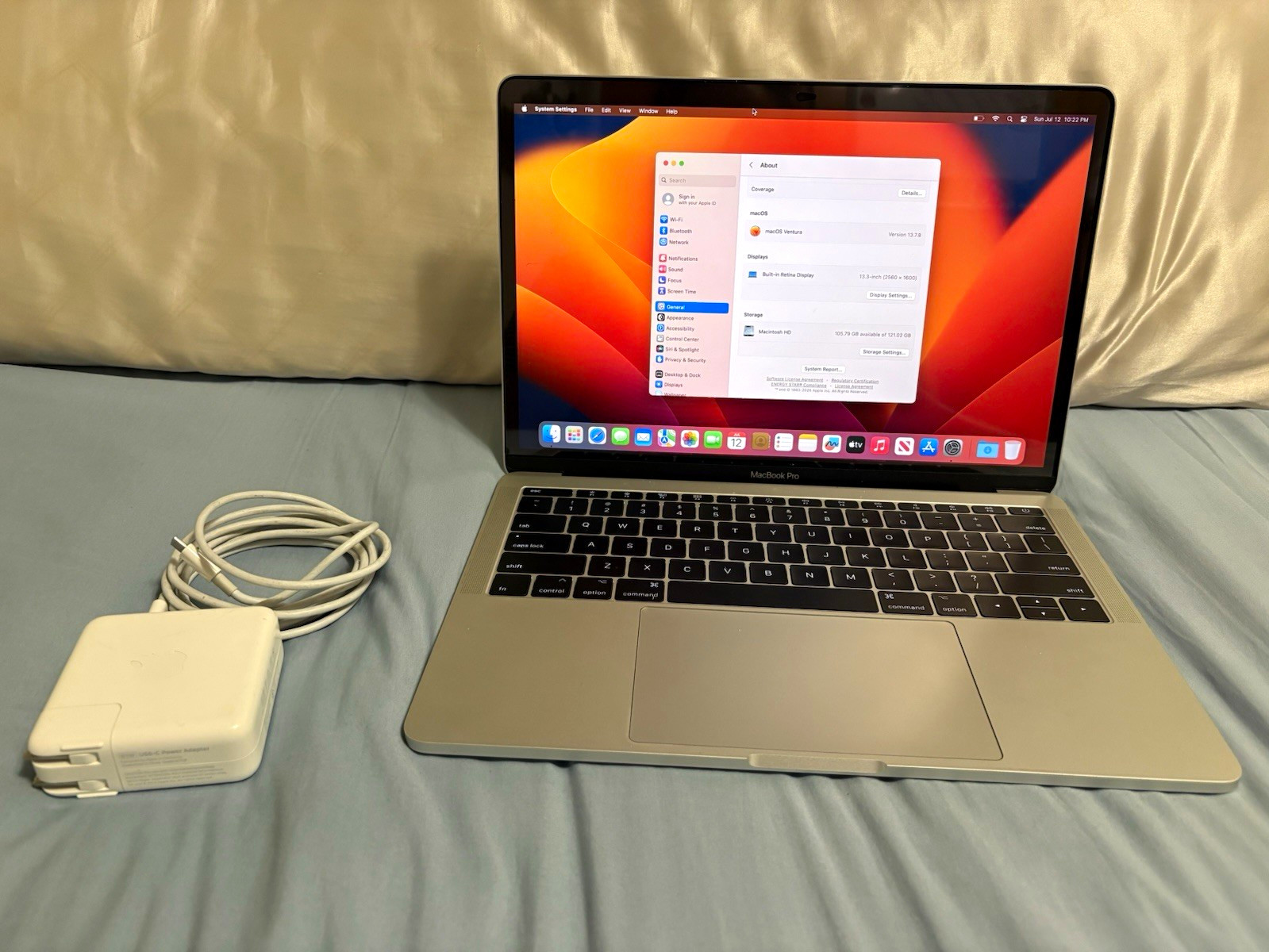 Apple MacBook Pro 13.3 2017 2560×1600 i5 2.3GHz 8GB 121GB SSD Silver