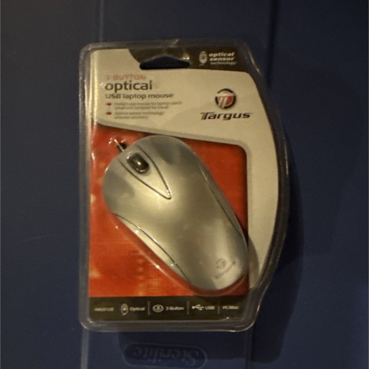 Targus BUS0207 Optical USB Mouse 3-Button Silver Ergonomic Scroll Wheel