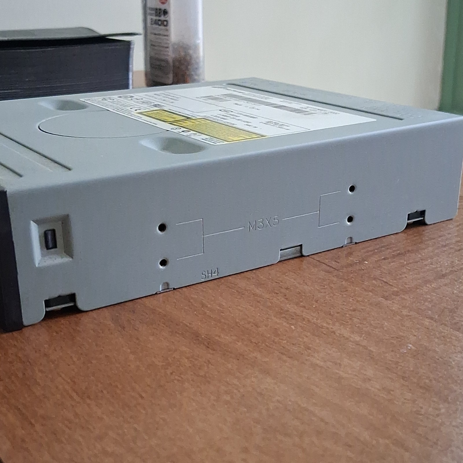 Dell 5.25in Internal IDE CD/DVD Optical Drive Desktop Black/Silver