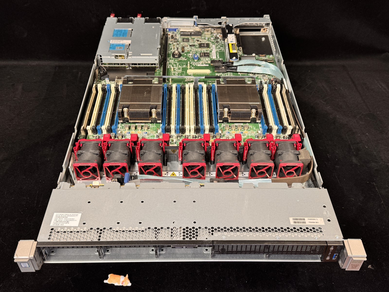 HP ProLiant DL360 Gen9 G9 8SFF 2x 14 CORE E5-2680v4 2.4GHz 32GB RAM 2x 1.2TB SAS