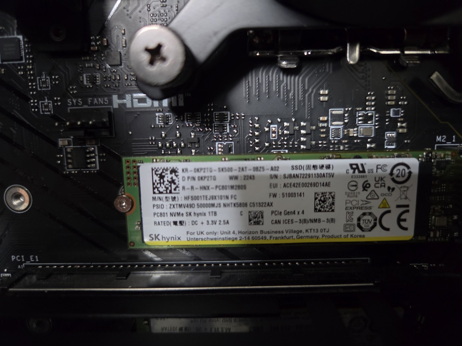 SK hynix PC801 1TB NVMe M.2 SSD PCIe Gen 4×4 – 99% Health (Platinum P41 OEM)