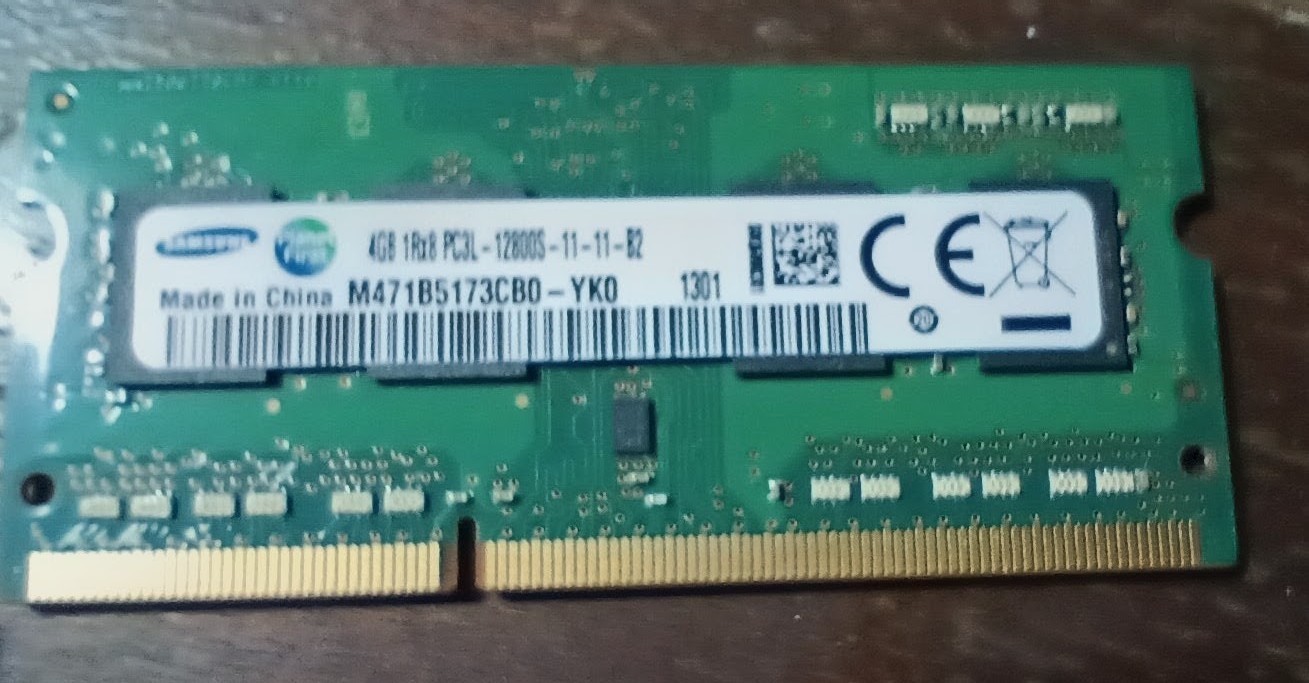 Samsung 4GB DDR3L Laptop RAM SO-DIMM PC3L-12800S 1600MHz M471B5173CB0-YK0 Memory