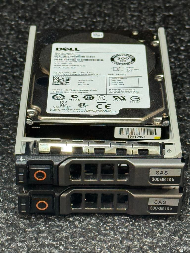 Lot of 2 Dell PGHJG ST300MM0006 300GB 10K RPM 64MB 6Gb/s SFF SAS 2.5″ HDD
