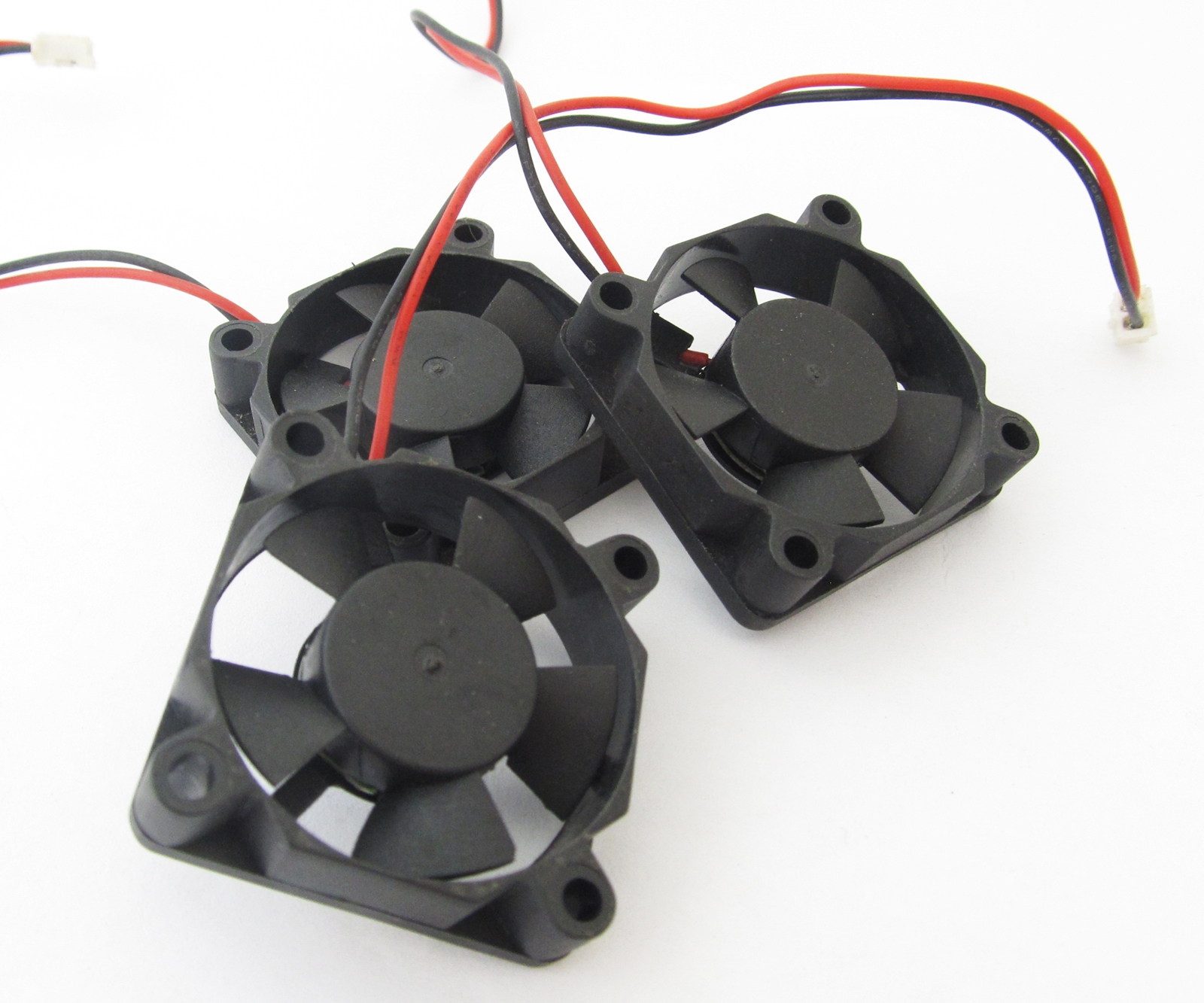 1x Brushless DC Cooling Fan 35x35x10mm 3510 12V 0.11A 5 blade 2pin 2.0 Connector