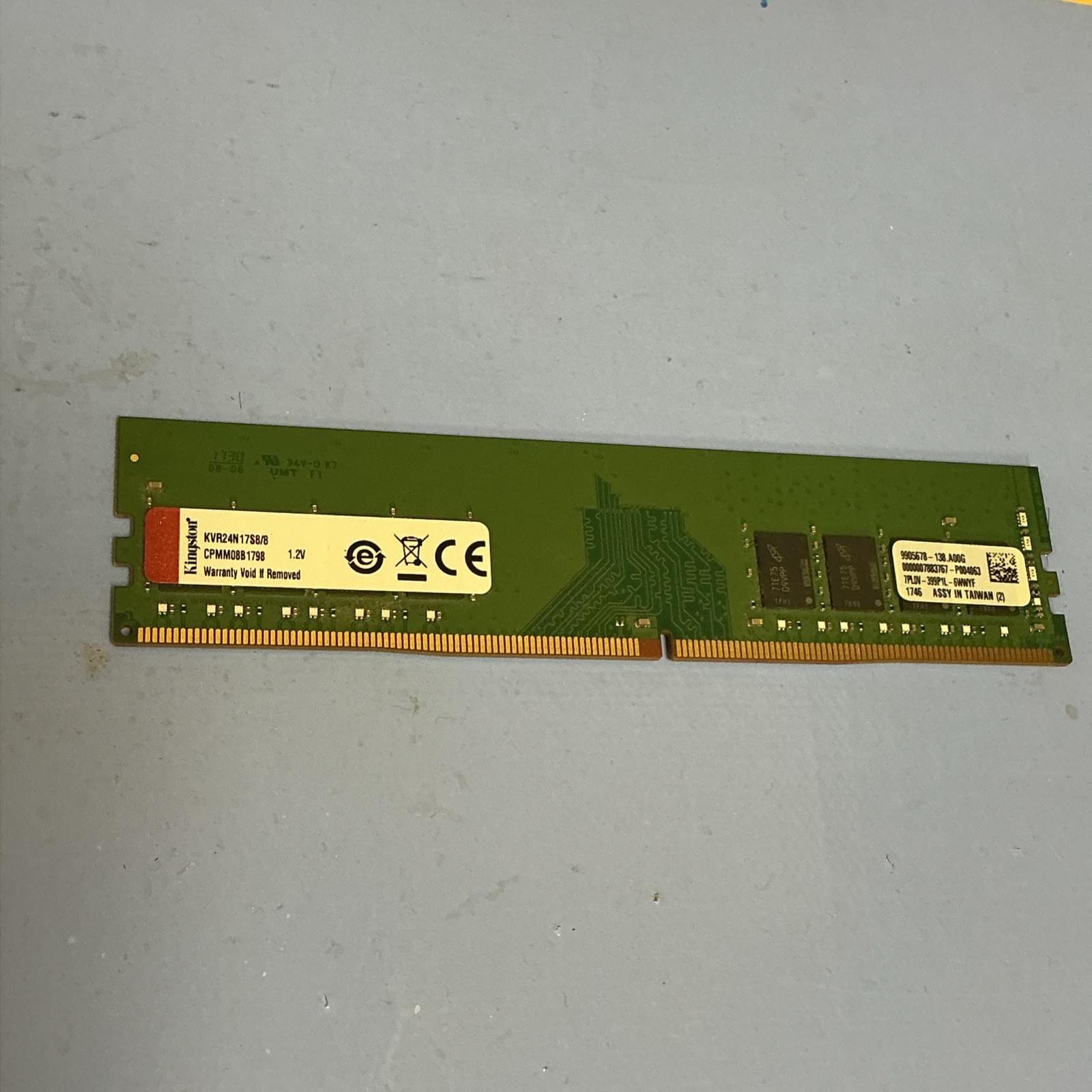8GB DDR4-2400 1Rx8 PC4-19200 DIMM (KINGSTON KVR24N17S8/8) Memory RAM