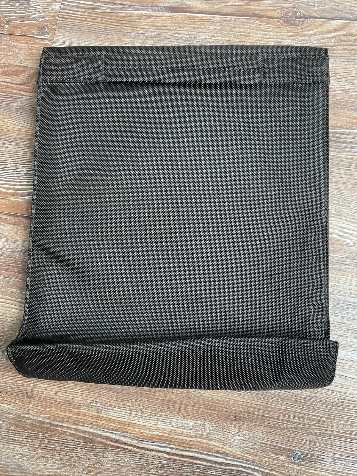 TUMI Alpha Ballistic Nylon Document Sleeve / Portfolio Insert – Black – used