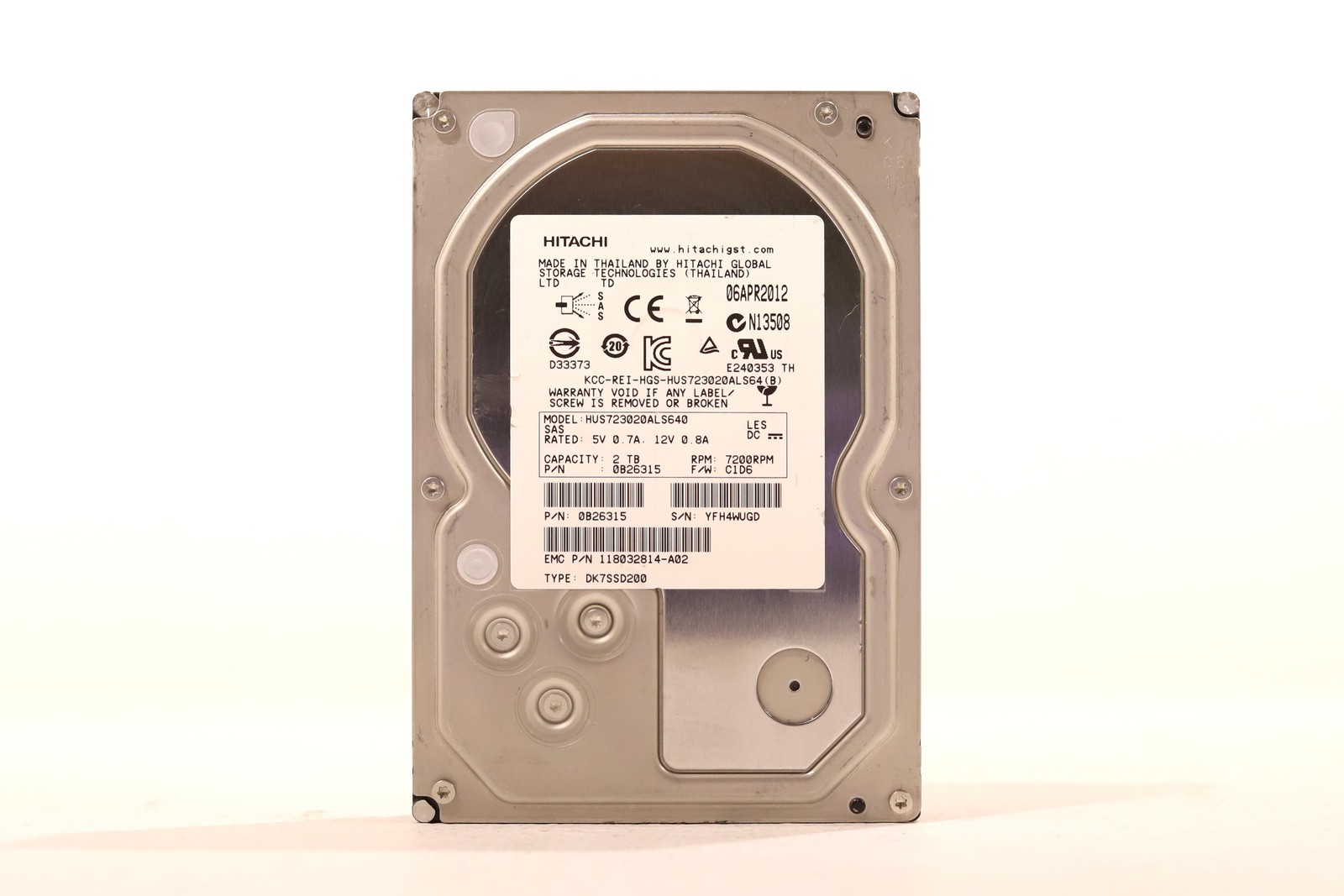 Hitachi HUS723020ALS640 2TB 3.5″ 6Gb/s 64MB 7.2K RPM SAS HDD P/N: 0B26315 Tested