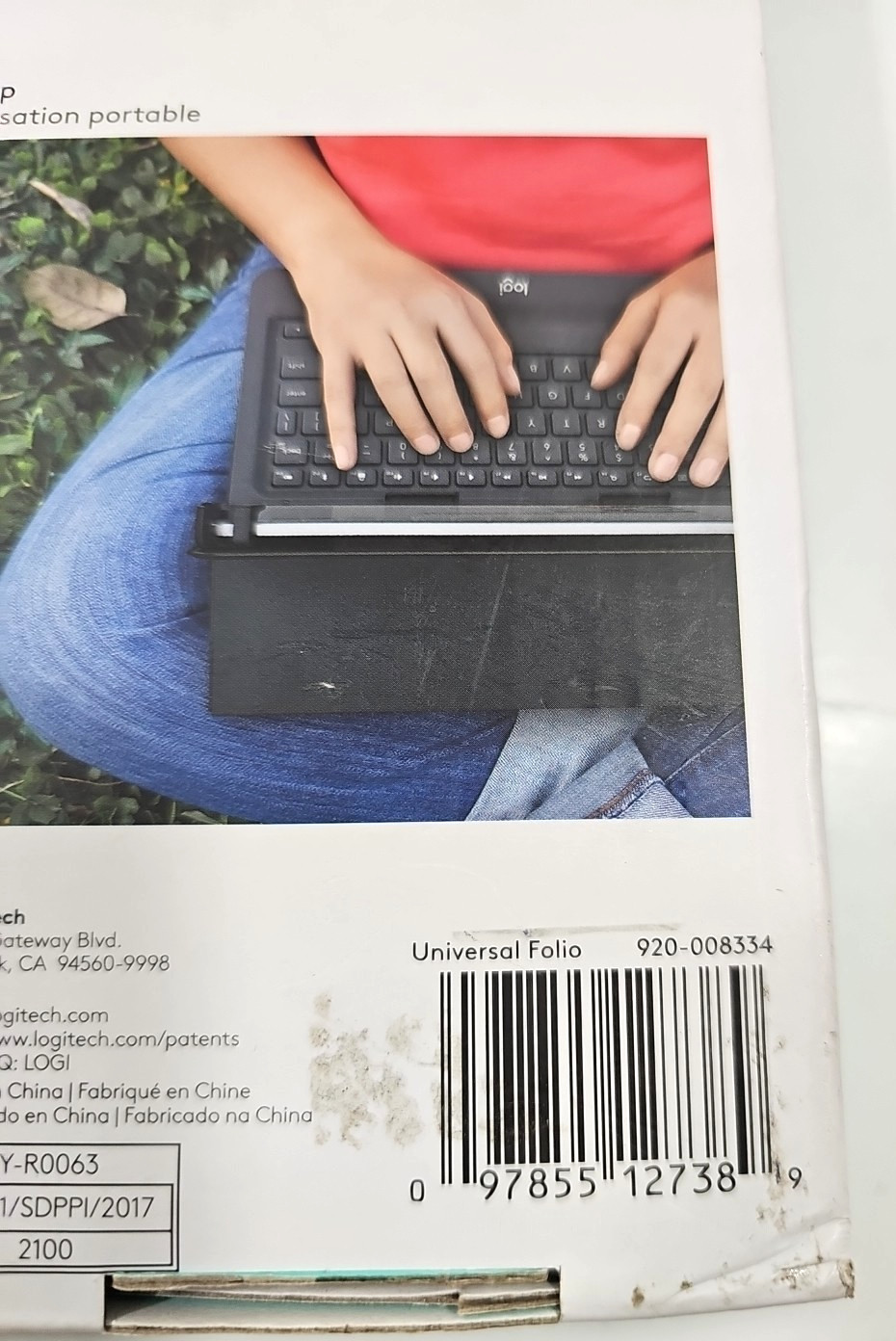 -Logitech Universal Folio Integrated Bluetooth 3.0 Keyboard for 9-10″ Tablet-NEW